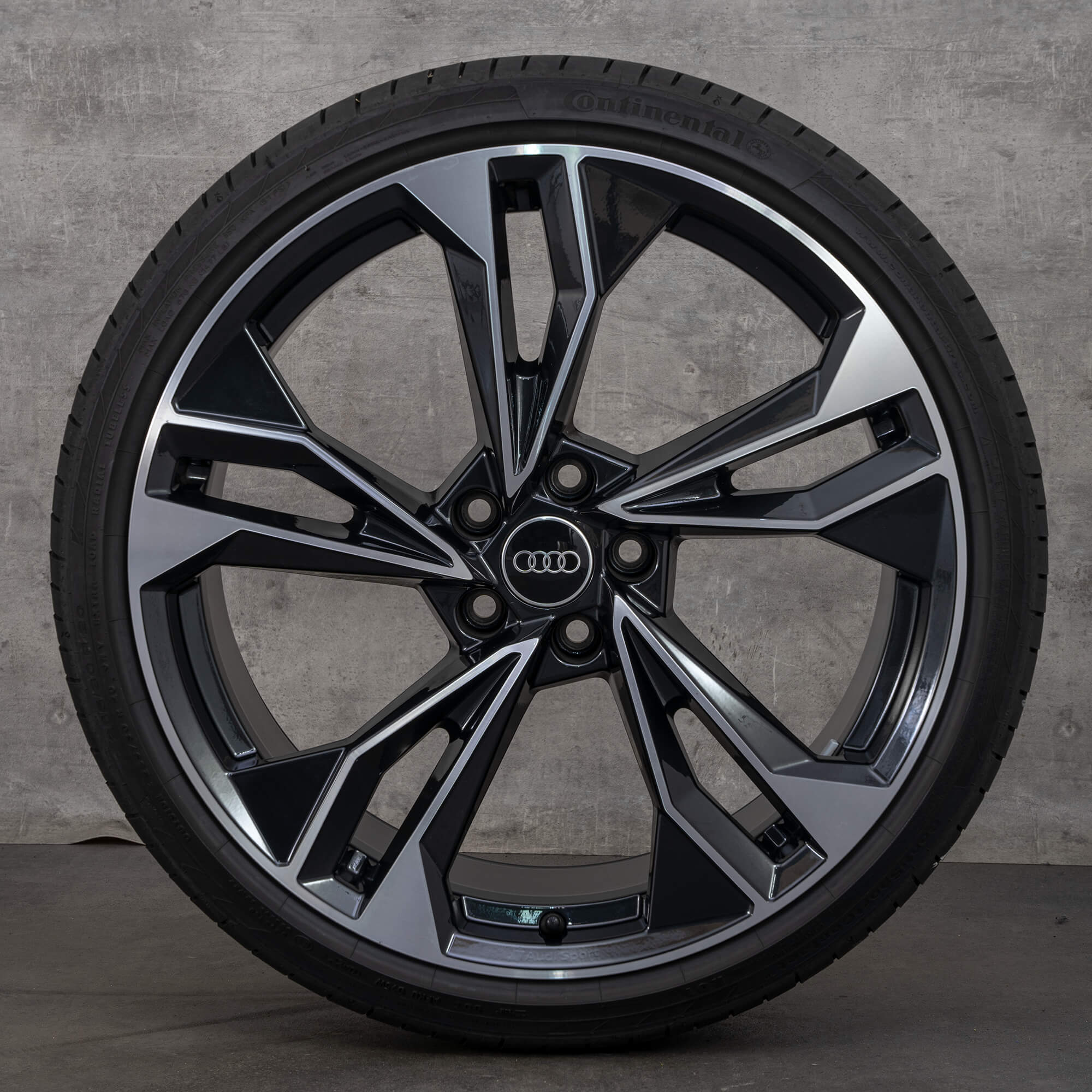 Jante Audi A5 S5 B9 8W anvelope de vara 20 inch roti 8W0601025EQ