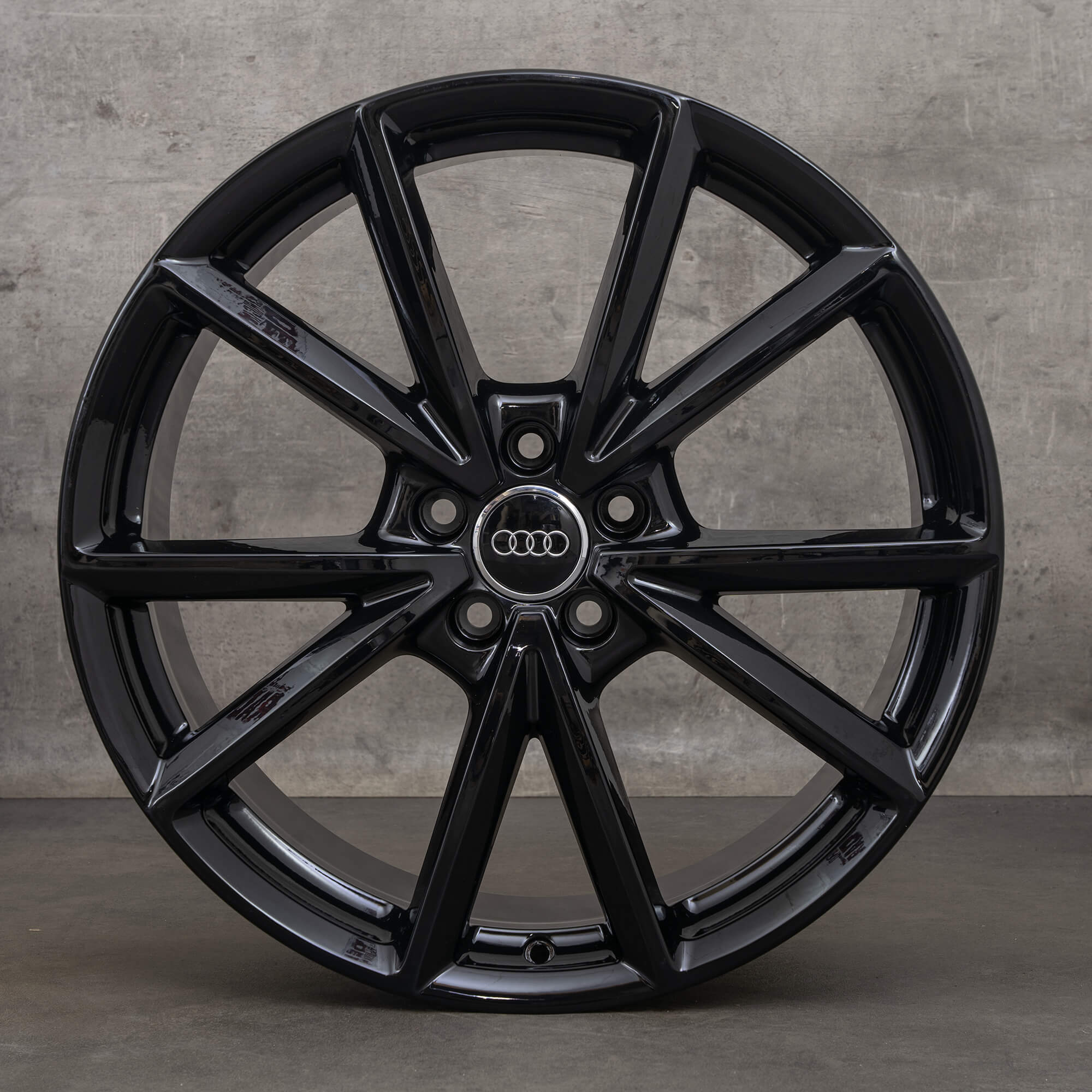 Audi TT S RS 8S FV jantes de 20 polegadas 8S0601025P preto