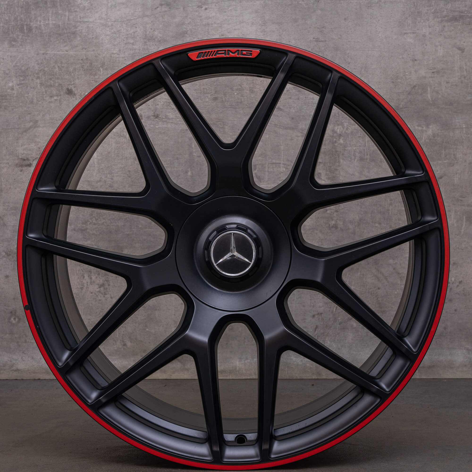 Mercedes-Benz G-Klasse G63 AMG velgen 22 inch W463A A4634012000 zwart mat velg rood