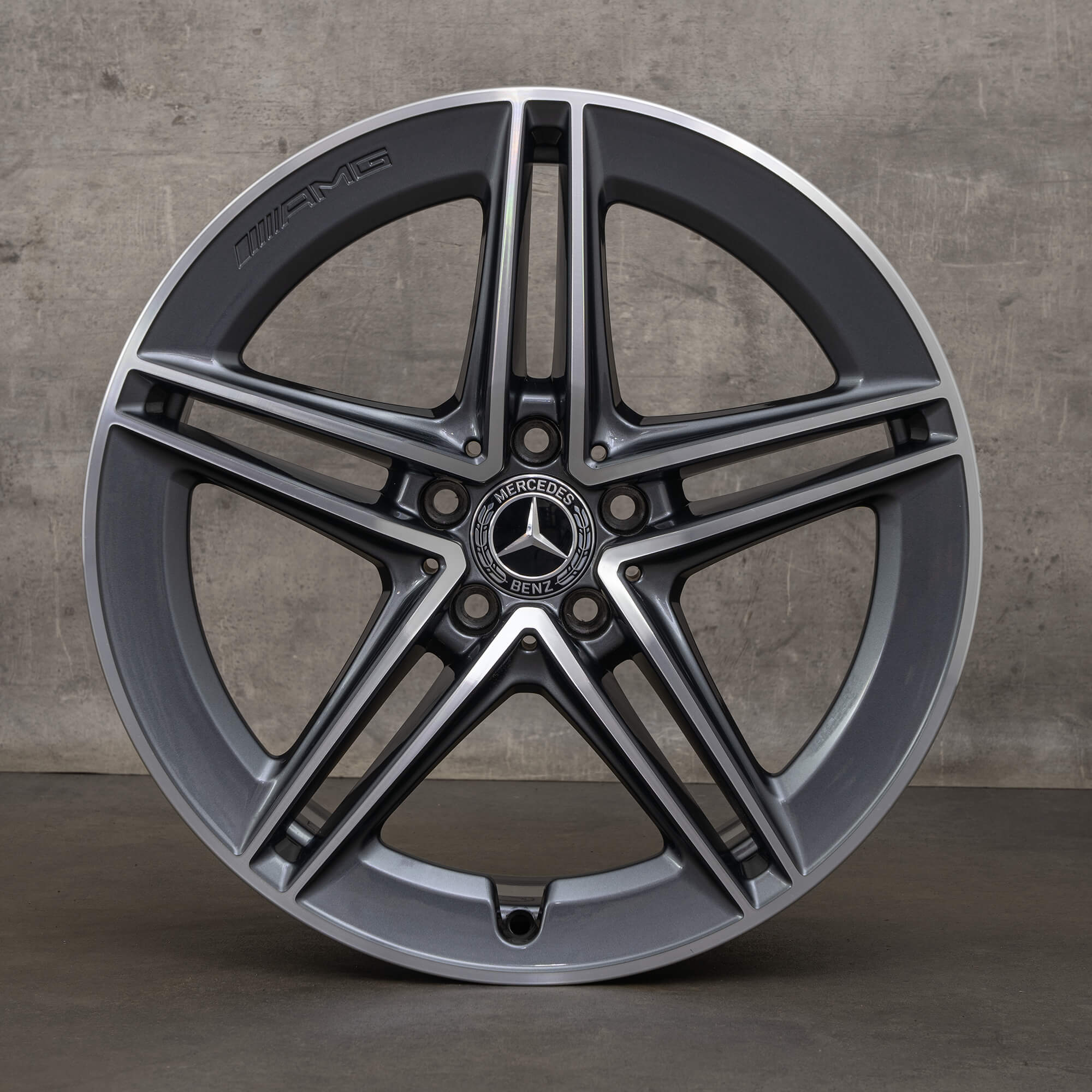 Original Mercedes Benz CLA AMG Felgen 19 Zoll 45 C118 X118 A1774012200 himalaya grey glanzgedreht