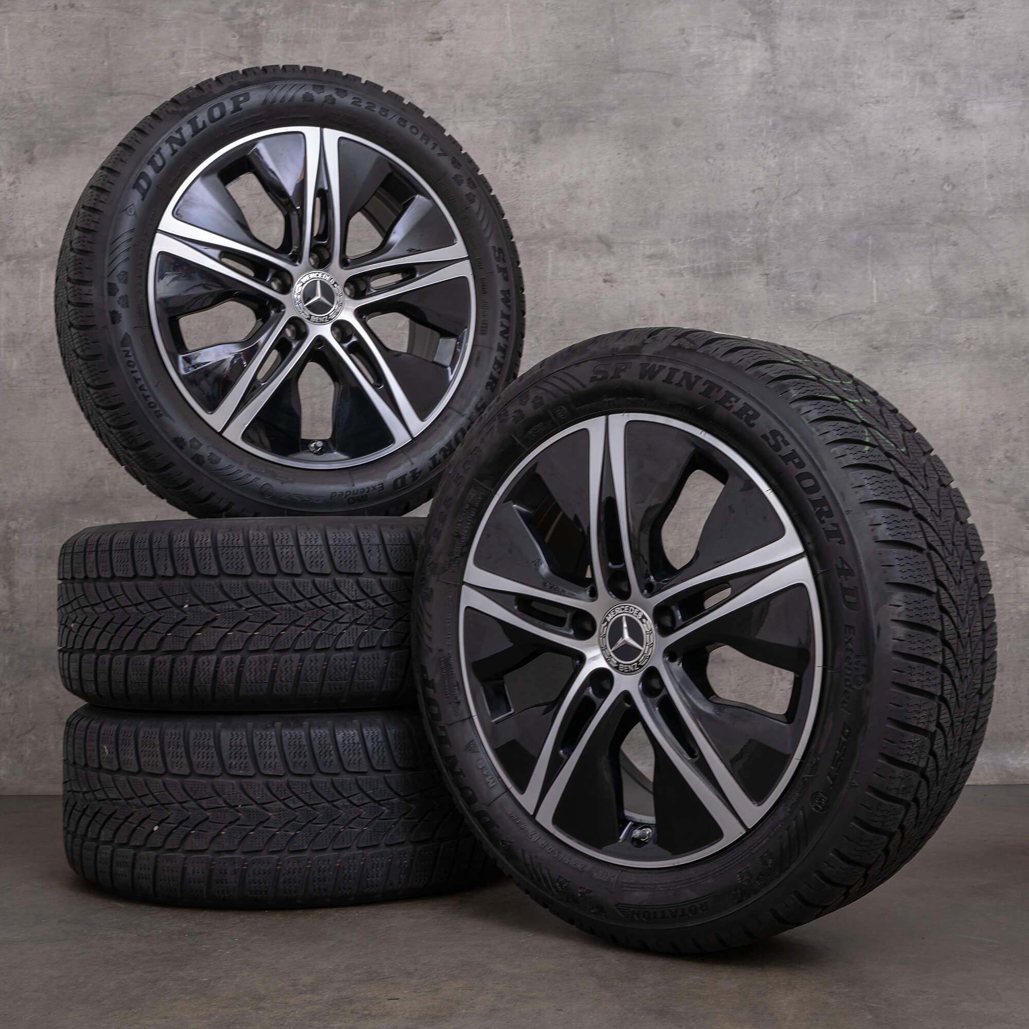 Originele Mercedes Benz C-Klasse winterwielen 17 inch W205 S205 C205 A205 velgen A2054019000 zwart gepolijst