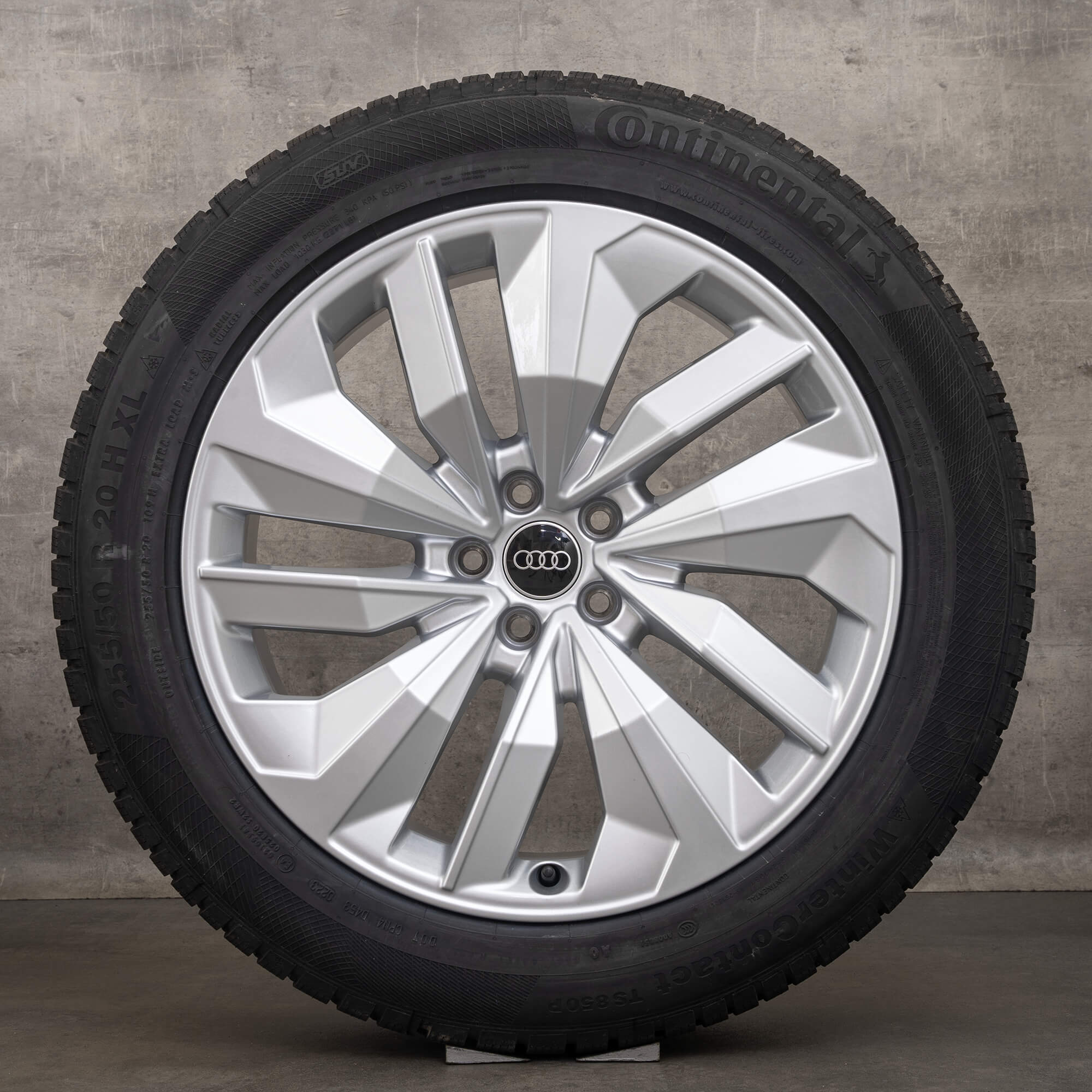 Jante originale Audi Q8 e-tron GE 20 inch anvelope de iarnă 4KE601025N/P