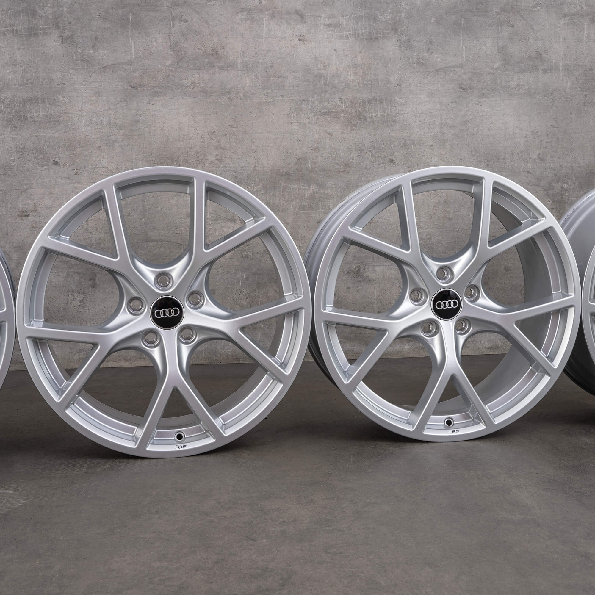 Audi 19 inch velgen RS3 8Y alloy 8Y0601025BR 8Y0601025BQ