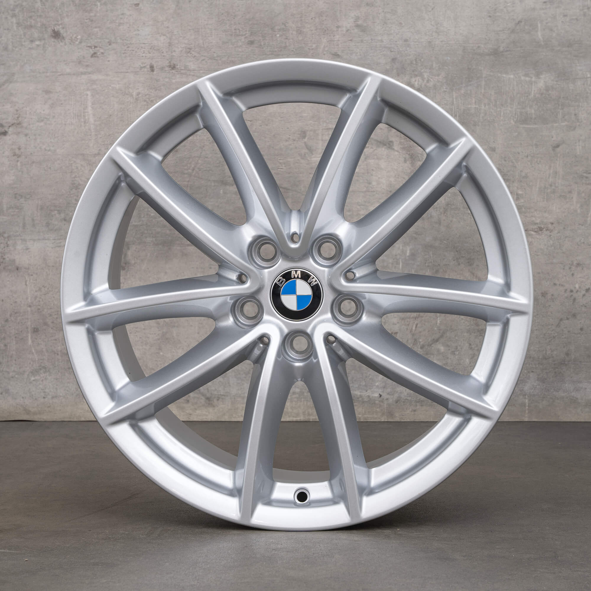 4x BMW 18 inch velgen X5 G05 Styling 618 V-spaak 6880684 alloy
