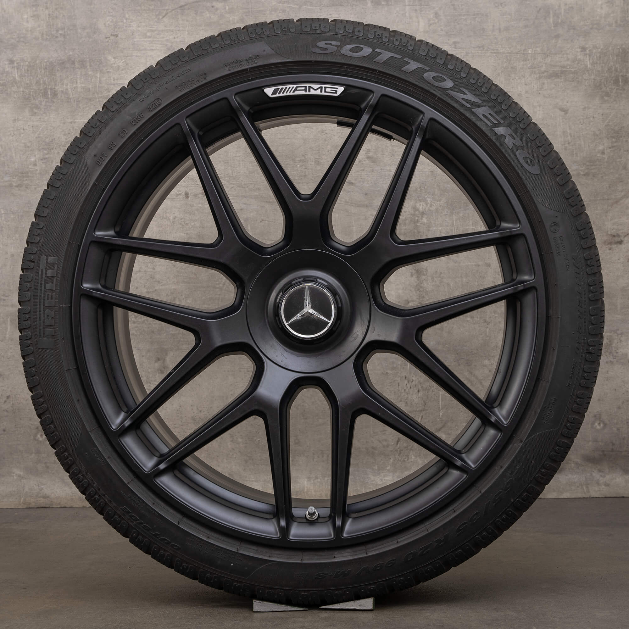 Originale AMG Mercedes E63 S W213 S213 20-tommers vinterdekk felger A2134013000