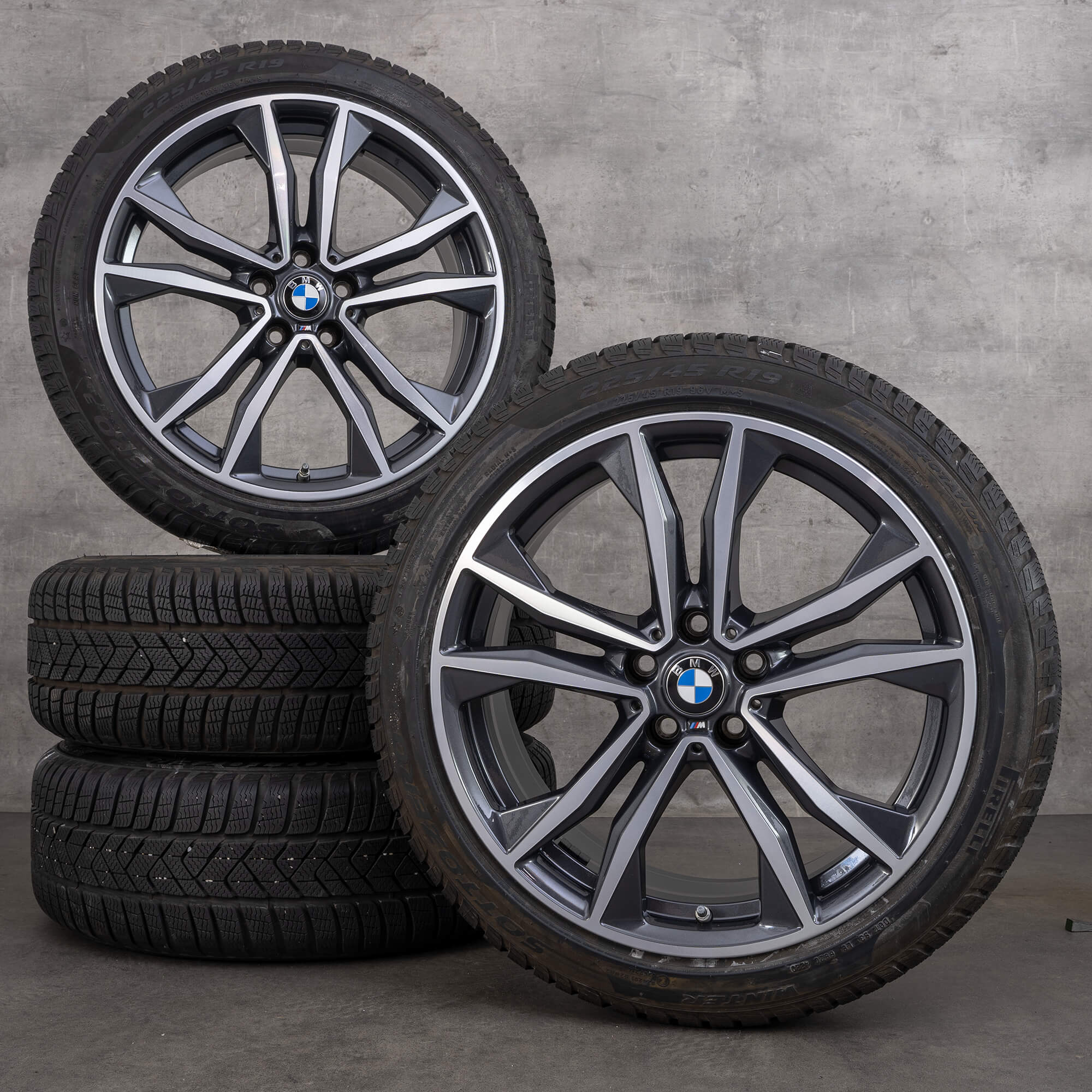 BMW fälgar 19 tum X1 F48 X2 F39 vinterdäck vinterhjul Styling M715 8008616