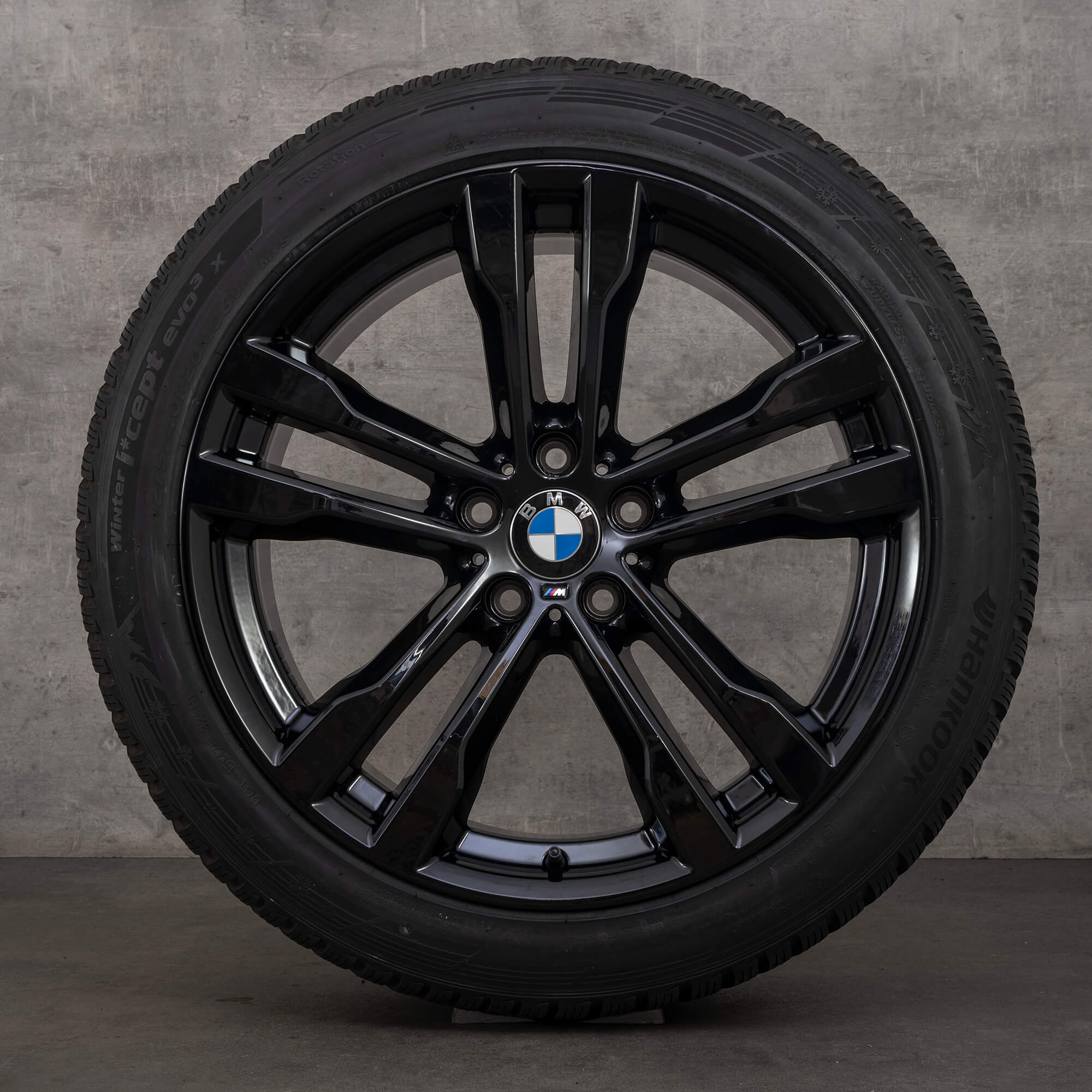 BMW X5 E70 F15 X6 F16 kompletni zimni alu kola 20 palcové pneumatiky ráfky 468 M