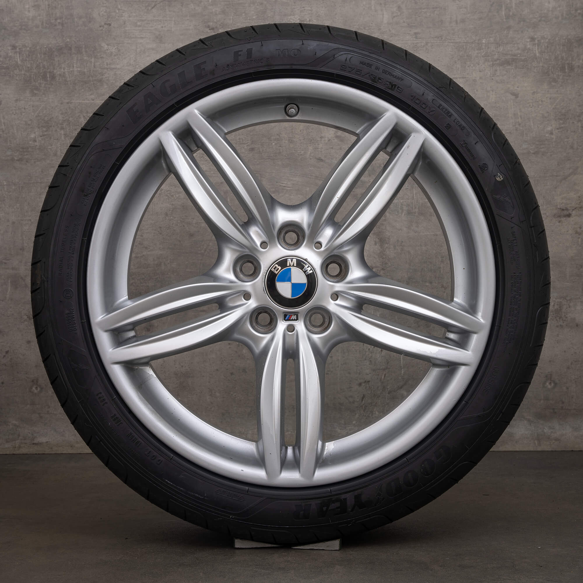 Jantes originais BMW Série 5 6 19 polegadas F10 F11 F12 F13 F06 rodas de verão estilo 351 M 7842652 7842653 prata