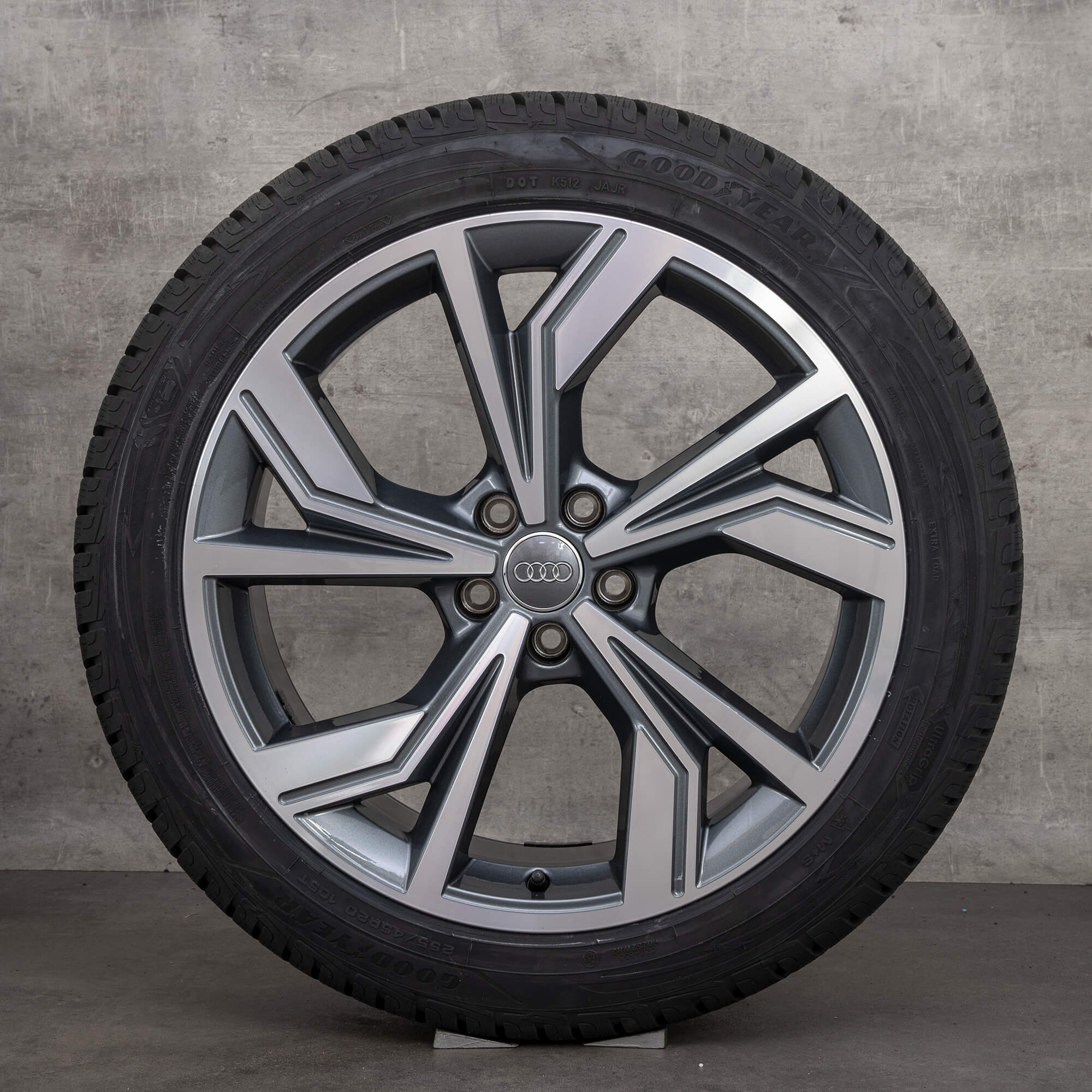 Audi 20 inch rims Q4 e-tron Sportback alloy winter tires wheels