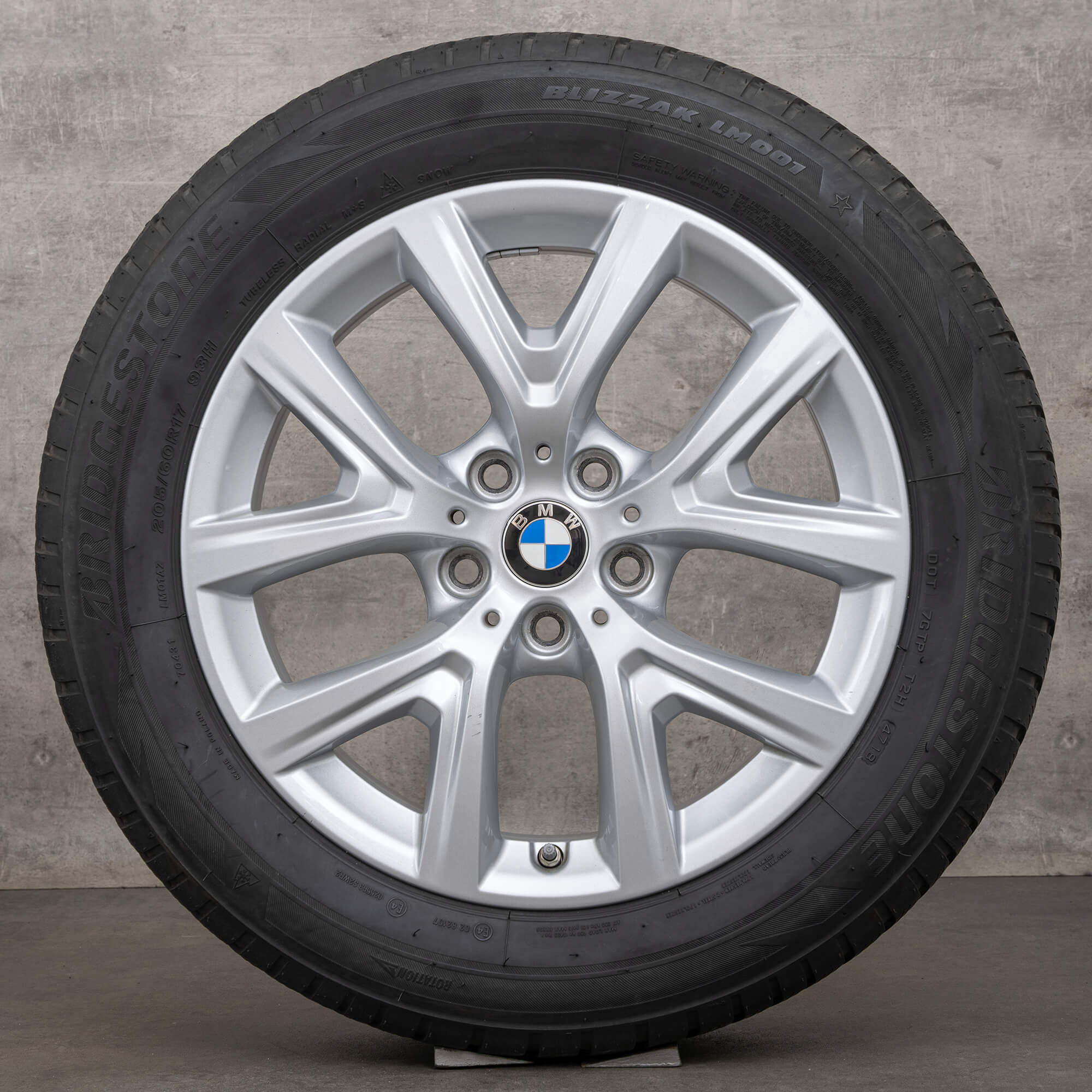 BMW X1 F48 X2 F39 zimni alu kola 17 palcové ráfky pneumatiky 6856076 Styling 450