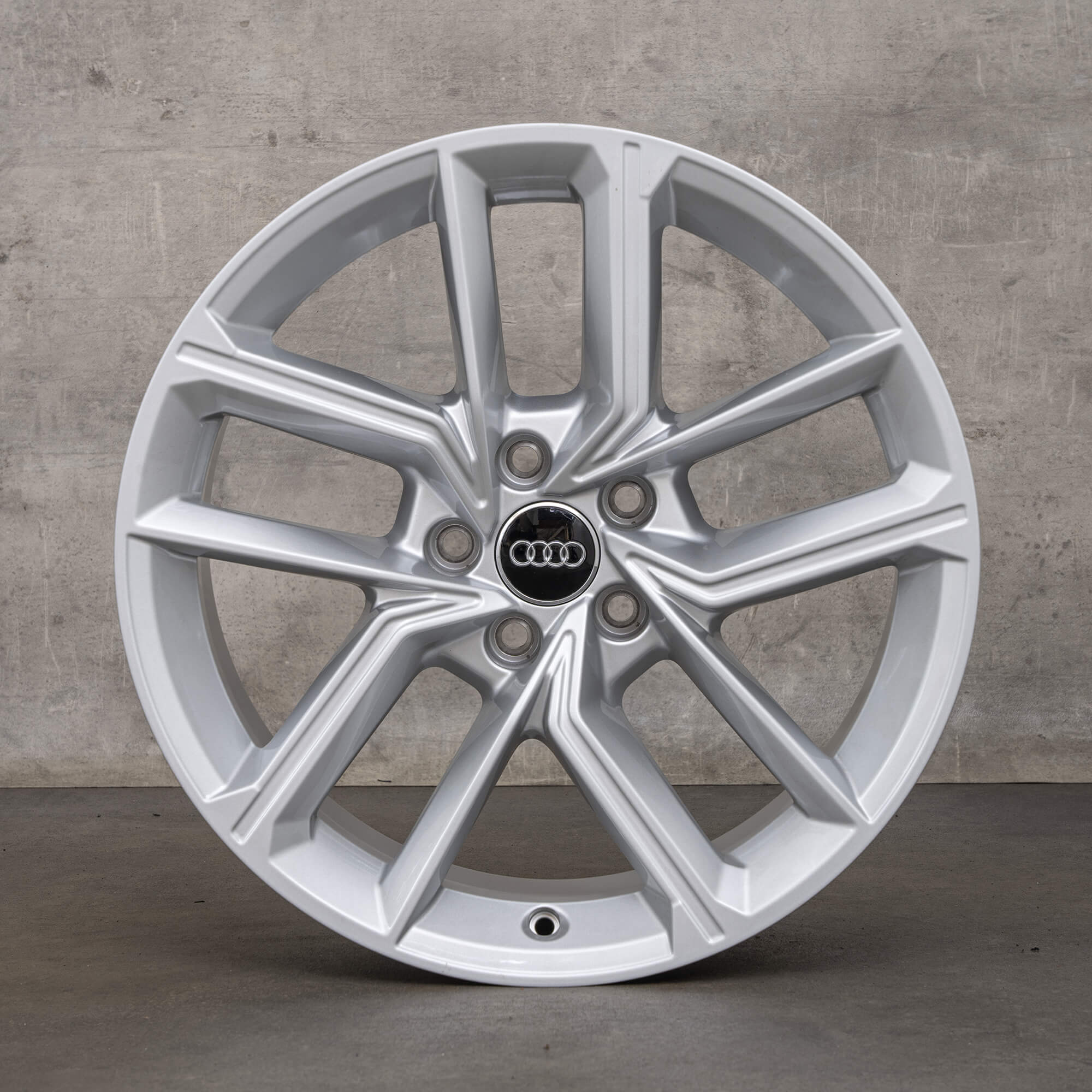 Jante originale Audi A5 S5 F5 8W B9 18 inch 8W0601025FL 8,5 x ET29 NOU