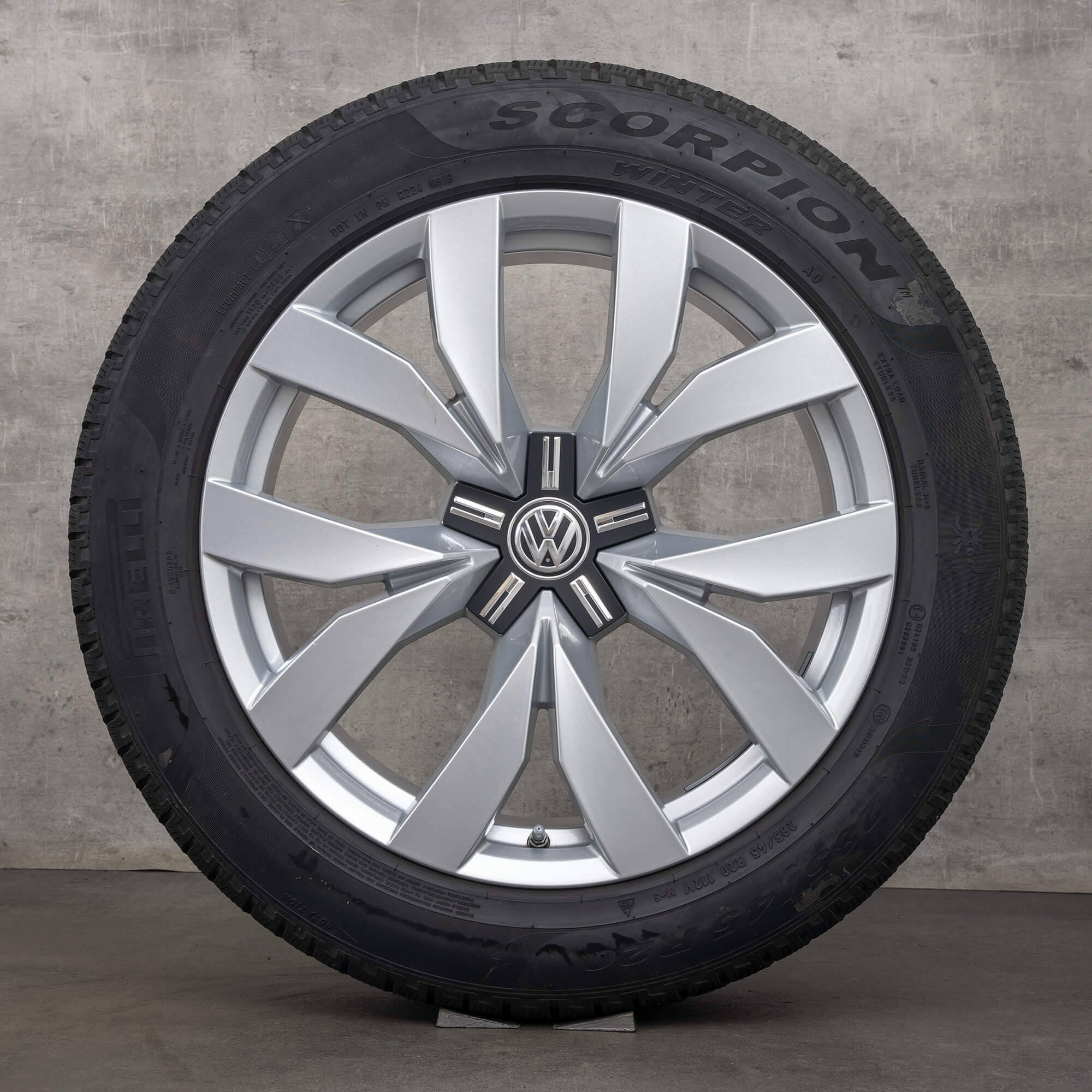 VW Touareg III CR winterwielen winterbanden Montero velgen 20 inch 760601025C