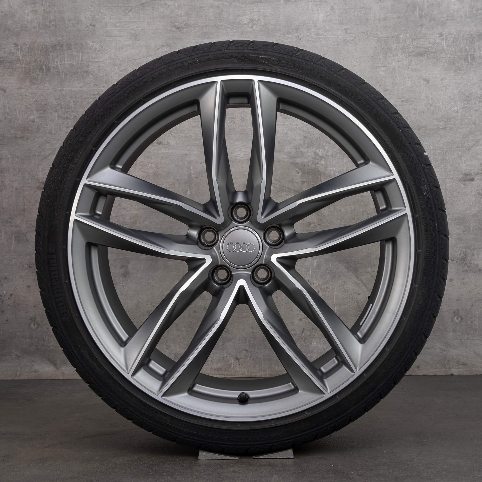 Audi A5 S5 B8 8T summer wheels 19 inch tires rims 8T0601025DG