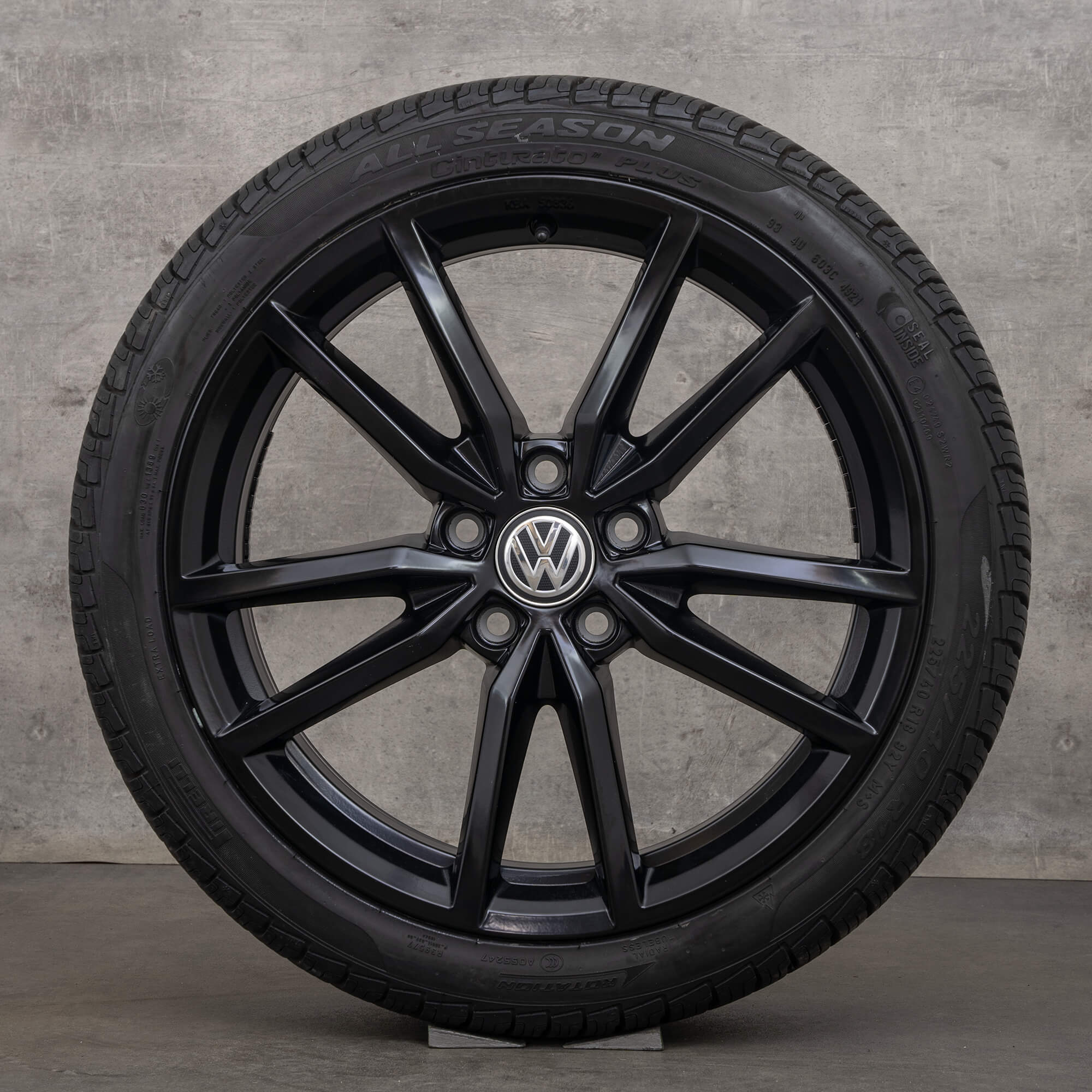 Jantes d'origine VW Golf 6 7 8 18 pouces Pretoria pneus été 5G0601025EC noir