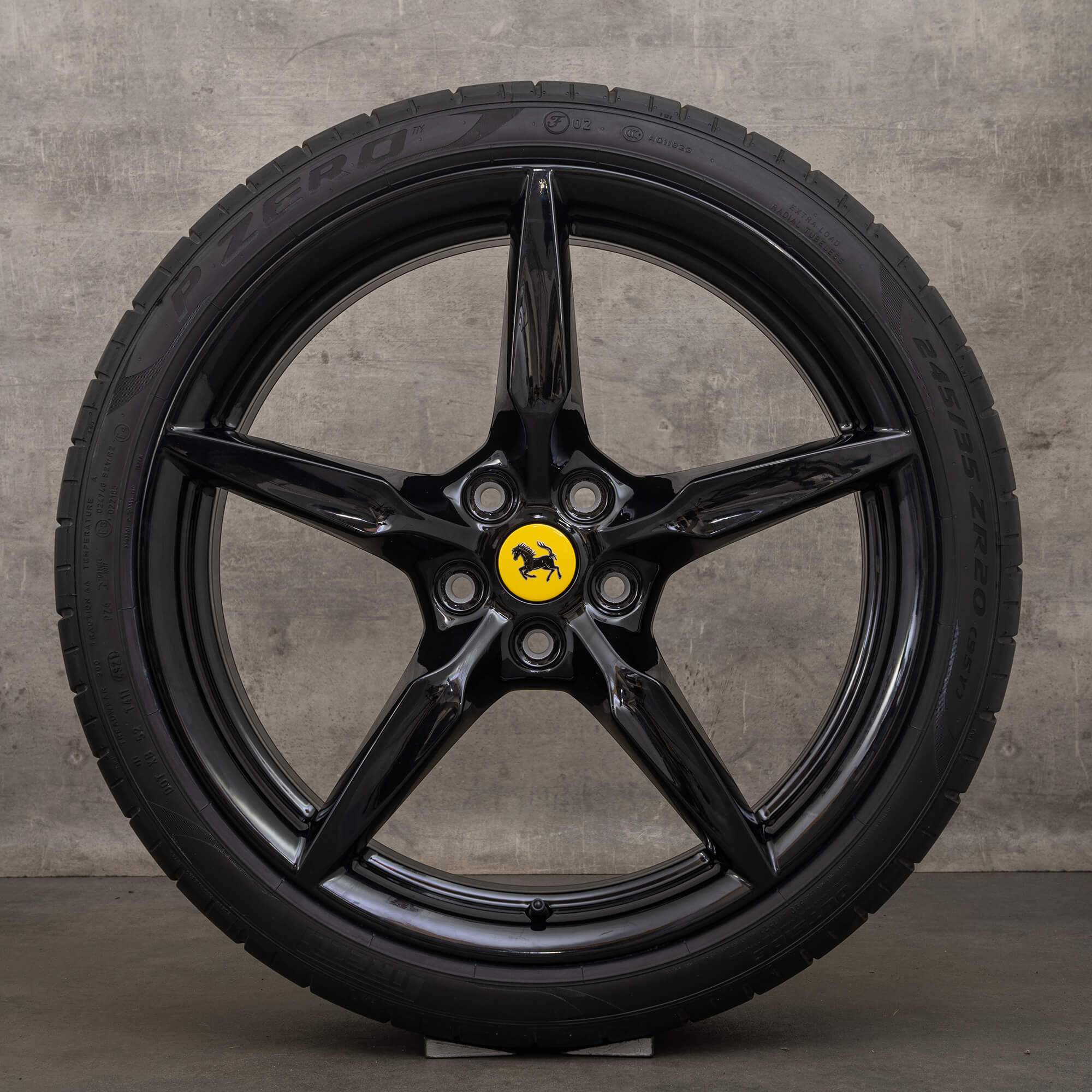 Originele Ferrari F8 Tributo 20 inch zomerbanden velgen 307422 307424 zwart