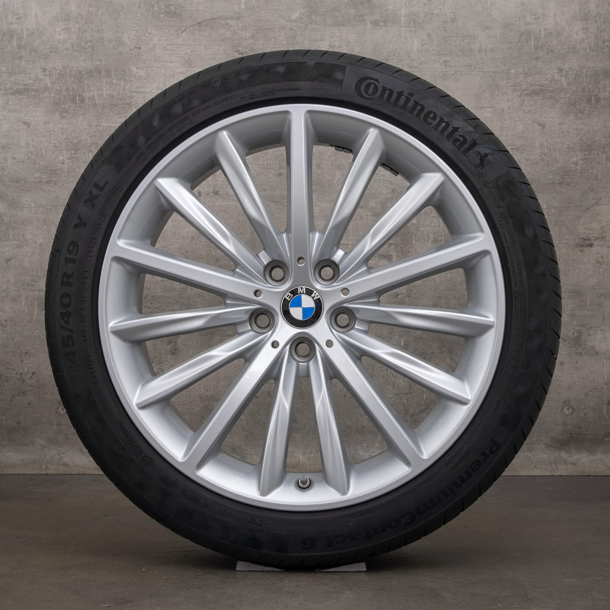 Original BMW Seria 5 G30 G31 jante 19 inch anvelope de vara stil 633 6863419 roți vară argintii