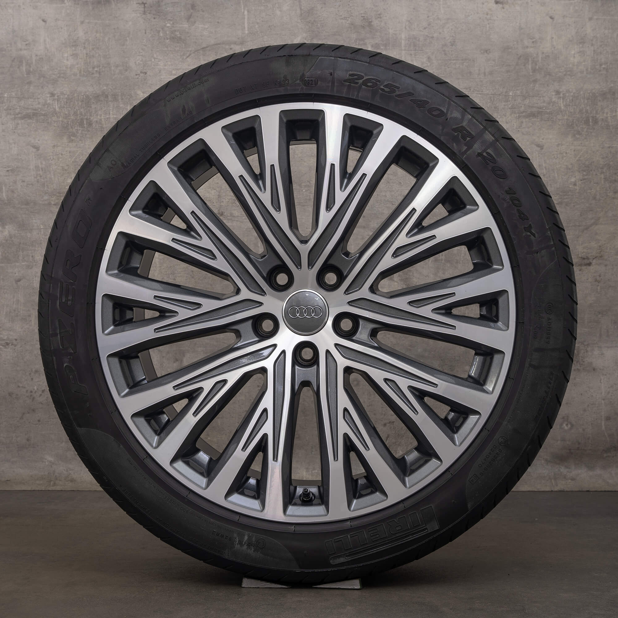 Originele Audi A8 S8 velgen 20 inch 4N D5 winterbanden 4N0601025M antraciet