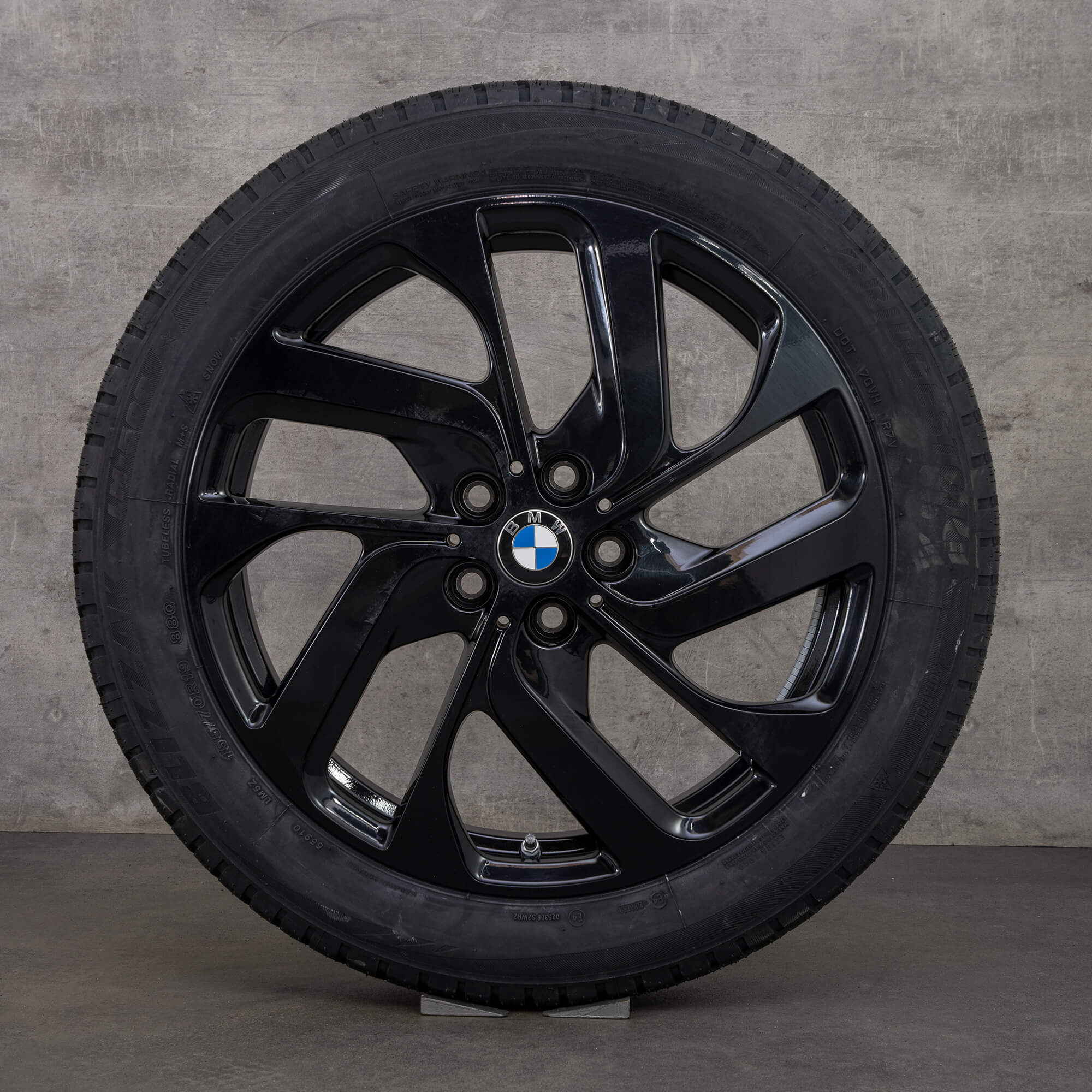 BMW i3s roti iarna stil turbina 428 jante 19 inch 6887937 anvelope iarna