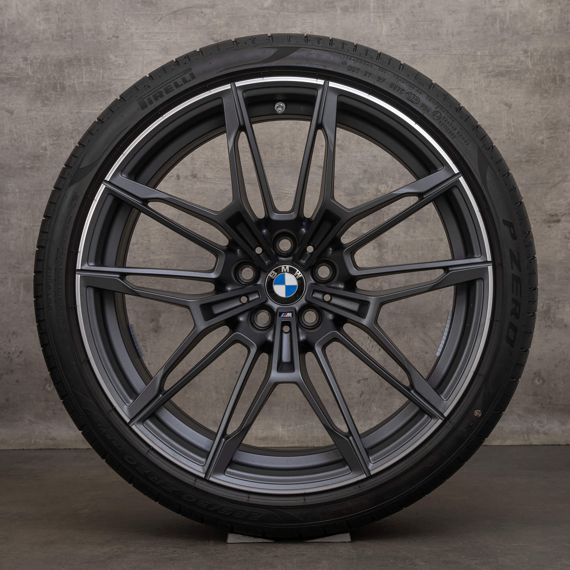 Originální BMW M2 G87 M3 G80 G81 M4 G82 G83 19 20 palcové letni pneumatiky 825 M