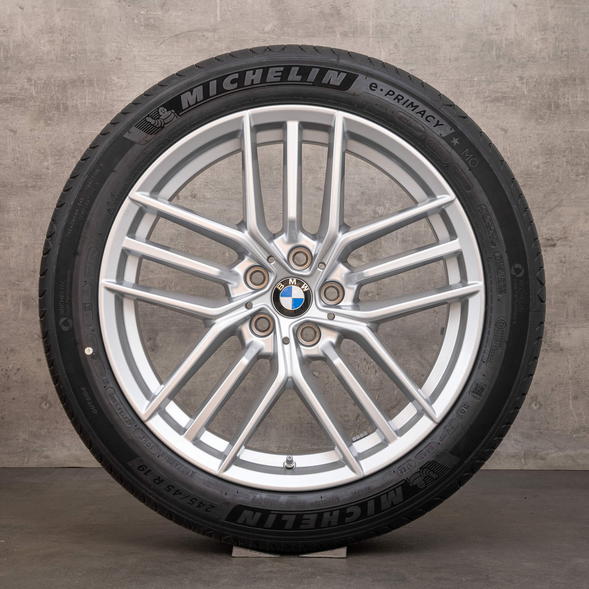 BMW 5 Series G60 i5 summer wheels tires 19 inch rims 5A324D6