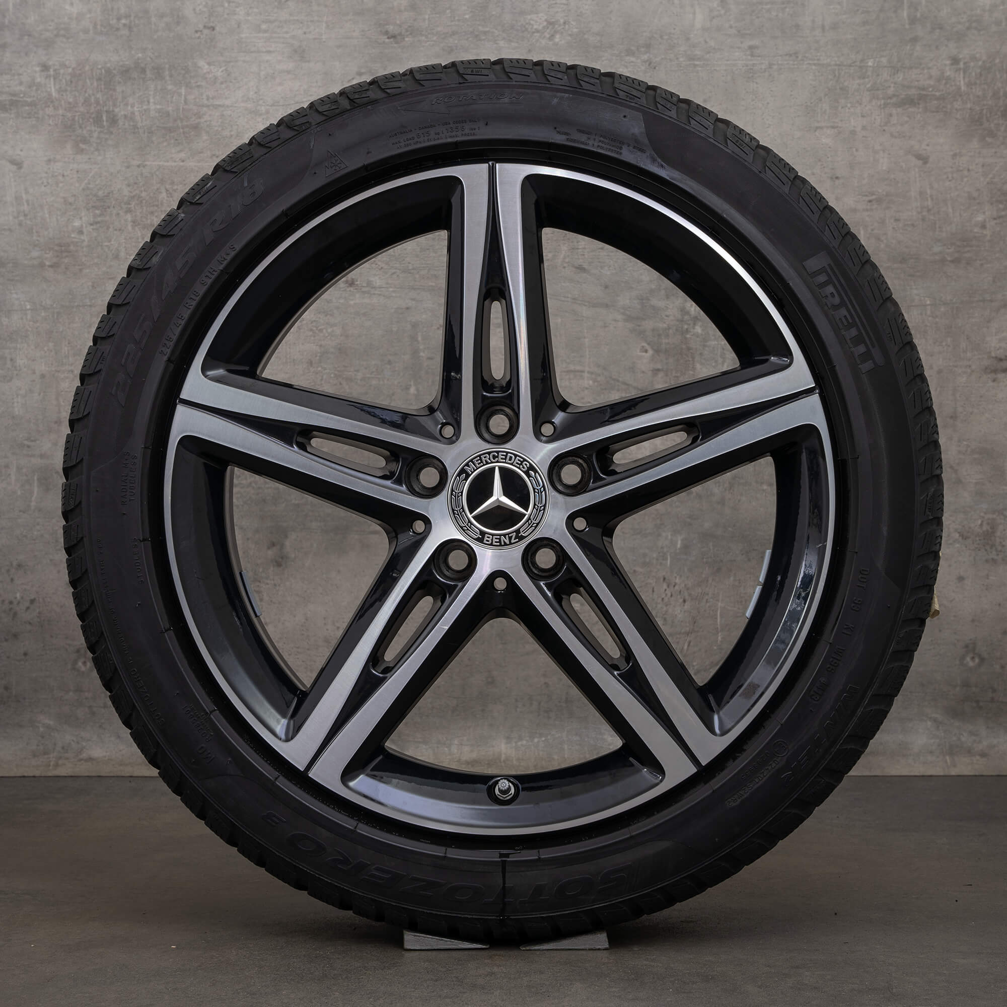 Jante de iarnă originale Mercedes Benz AB Class CLA AMG 18 inch W177 V177 W247 W118