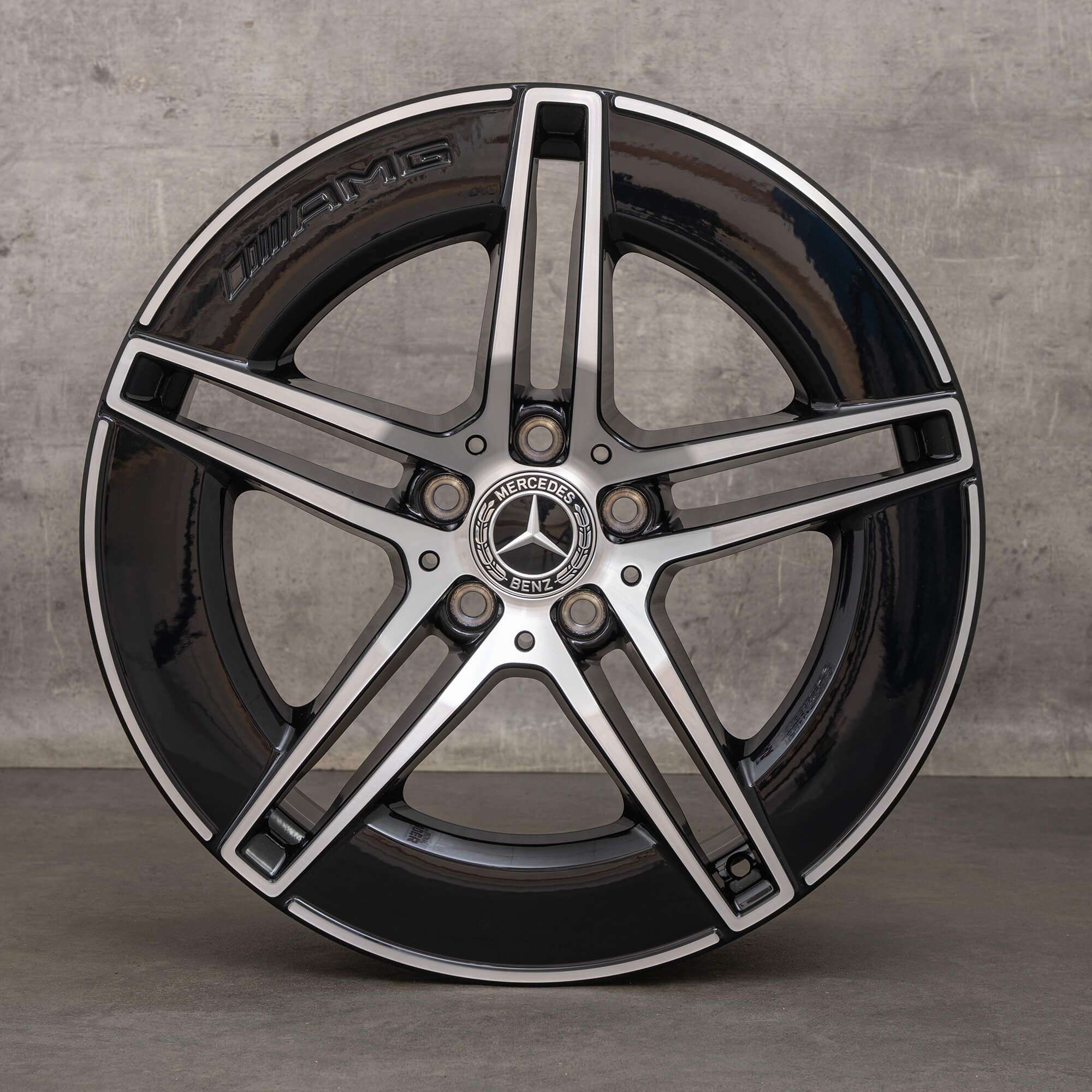 Jante AMG de 19 inch Mercedes Benz Clasa E W214 S214 A2144010300 NOU