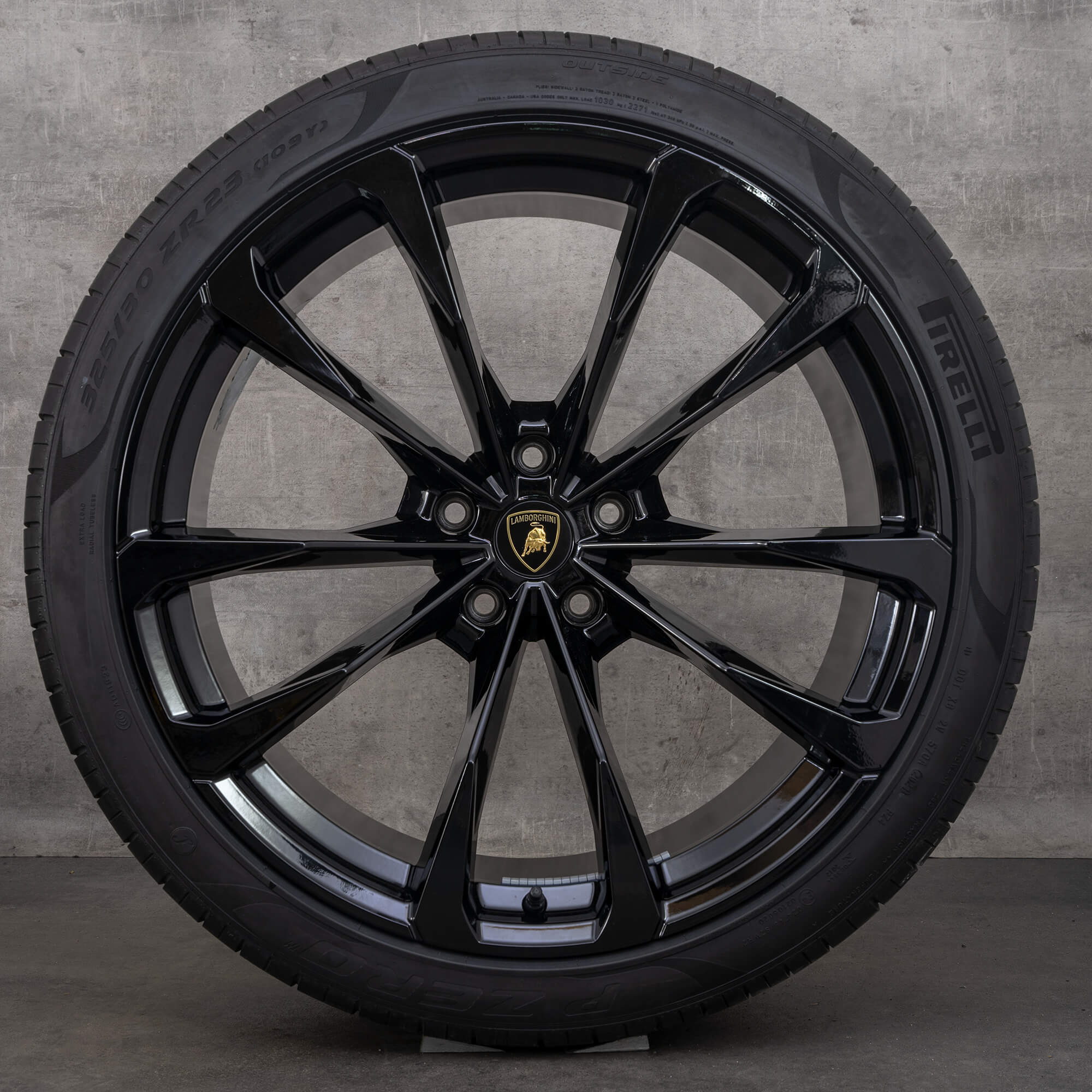 Lamborghini Urus 23 inch jante anvelope vara roti aluminiu