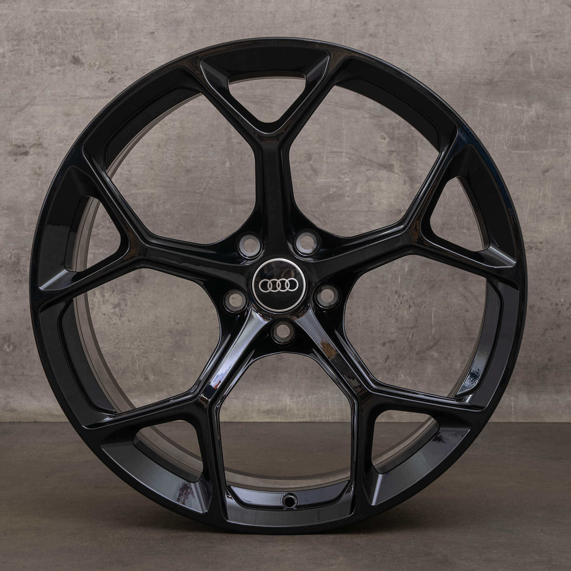 Jante originale Audi RS4 B9 8W RS5 F5 20 inch 8W0601025GJ negru lucios