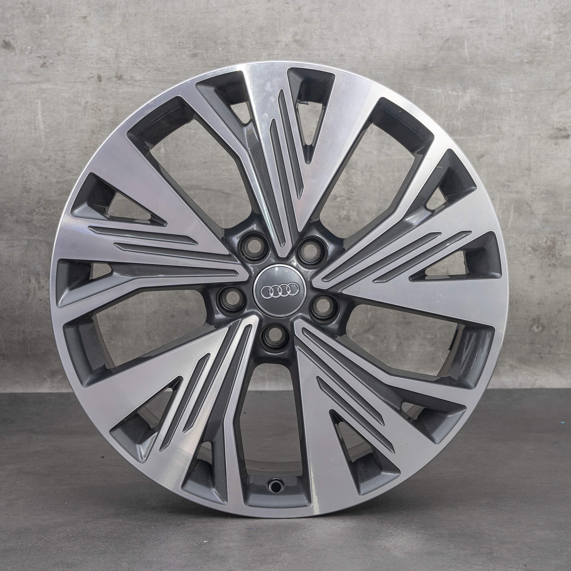 Jantes Audi 19 polegadas Q4 e-tron Aero Jantes de alumínio 89A601025C NOVO