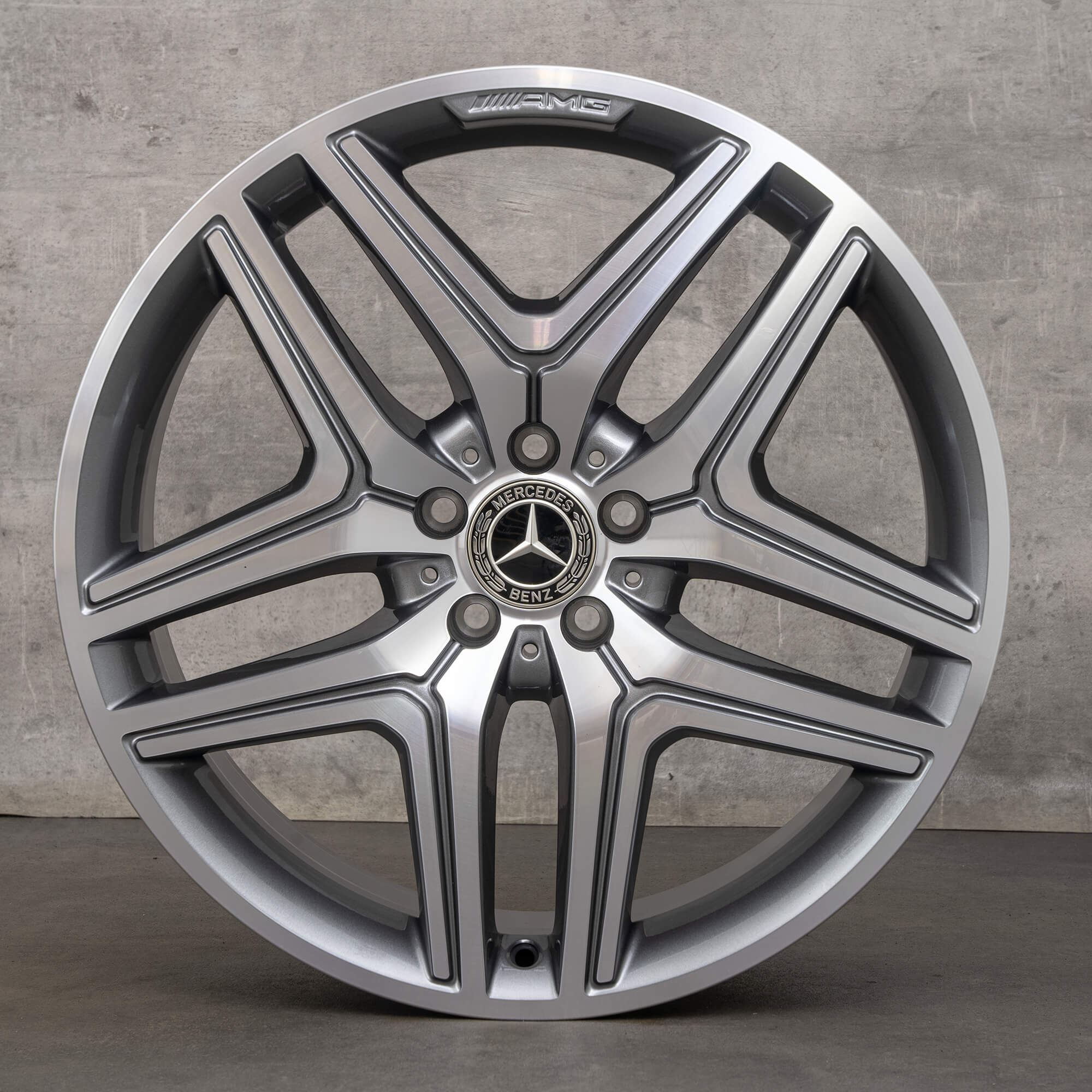 Mercedes GLA GLB 35 45 AMG X247 H247 20 inch alloy rims A2474012000 NEW