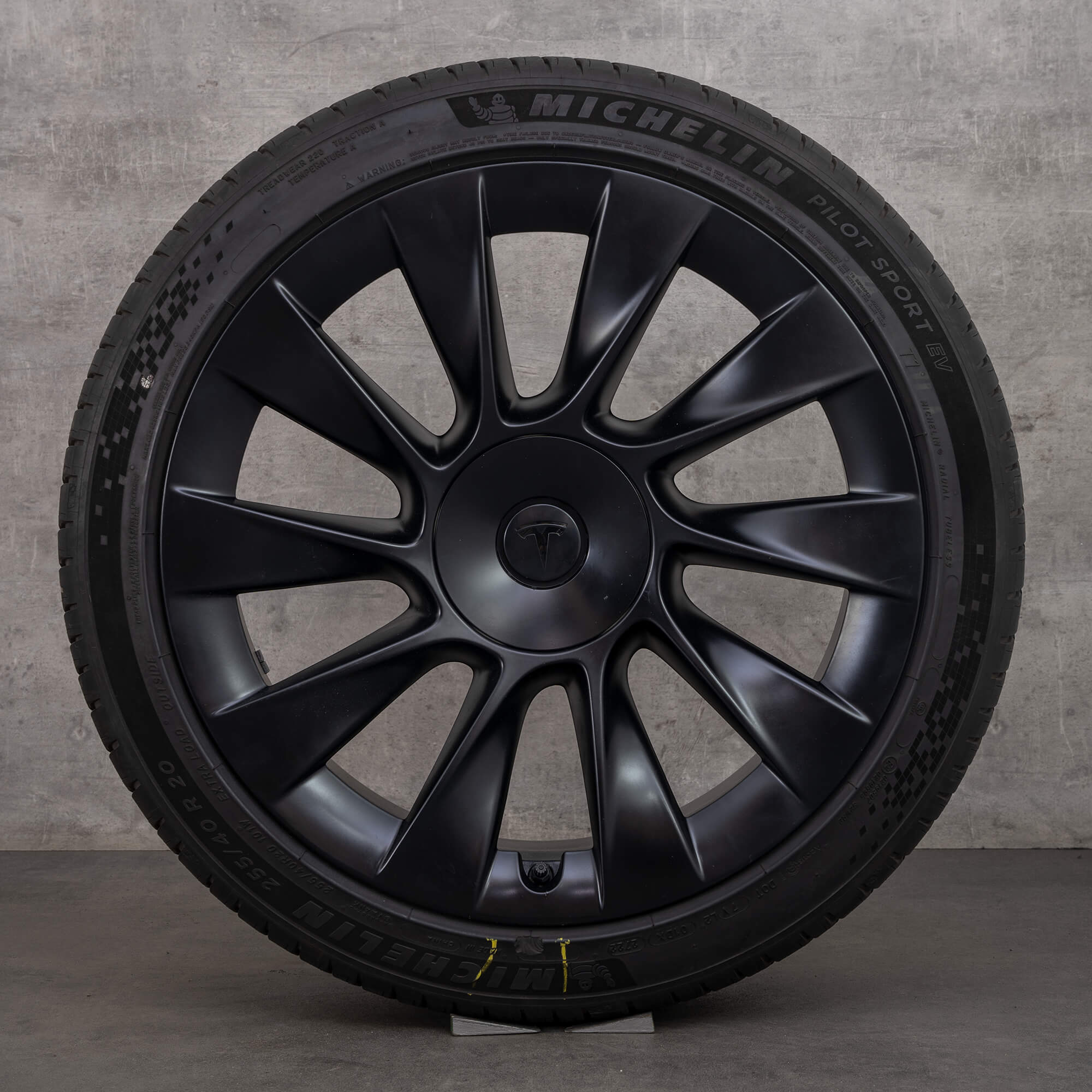 Tesla Model Y zomervelgen 20 inch inductievelgen zomerbanden 1188223-00-B