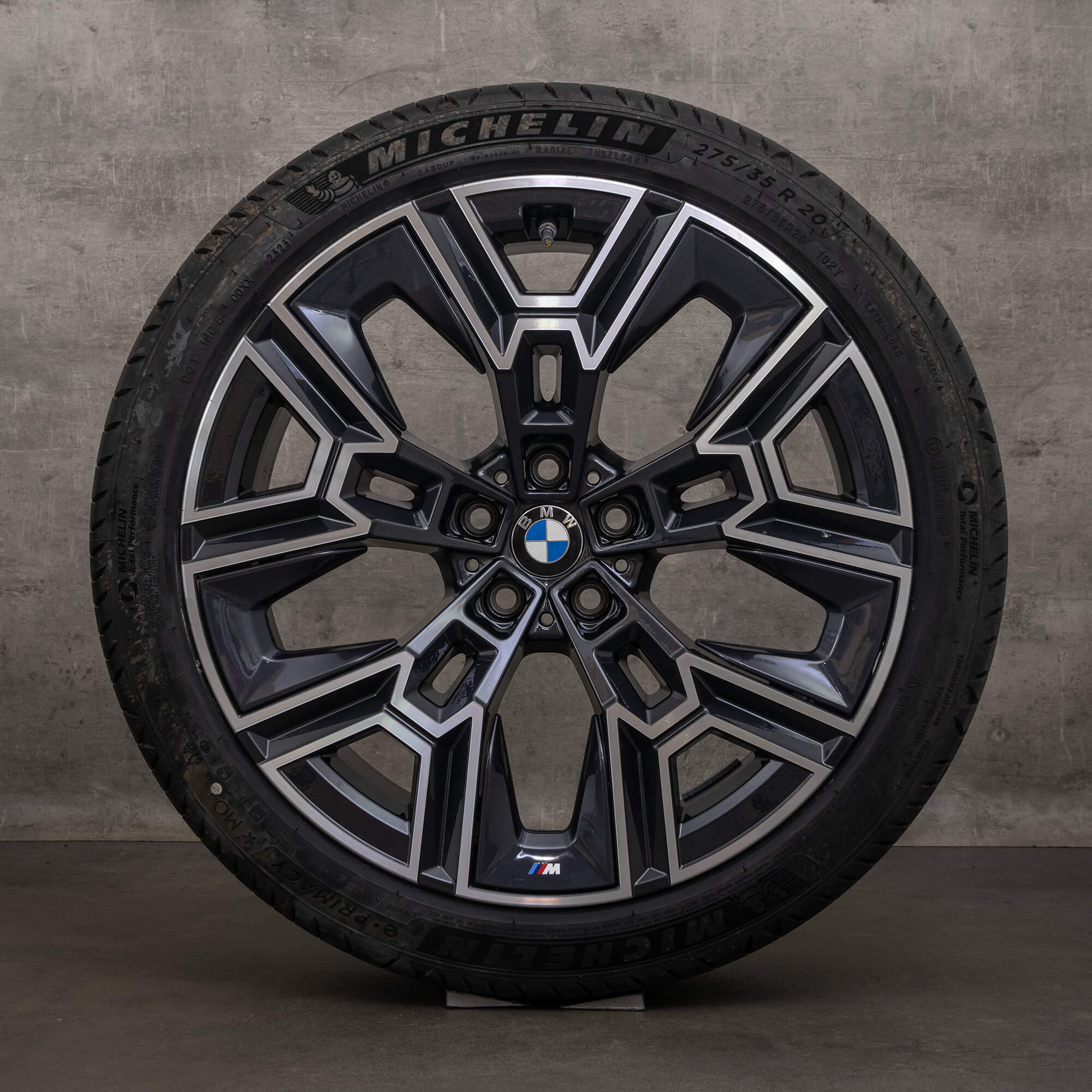 OEM BMW 5 Series i5 rims 20 inch G60 G61 summer wheels 5A324E8 5A324E9 Styling 939 M midnight grey high-sheen