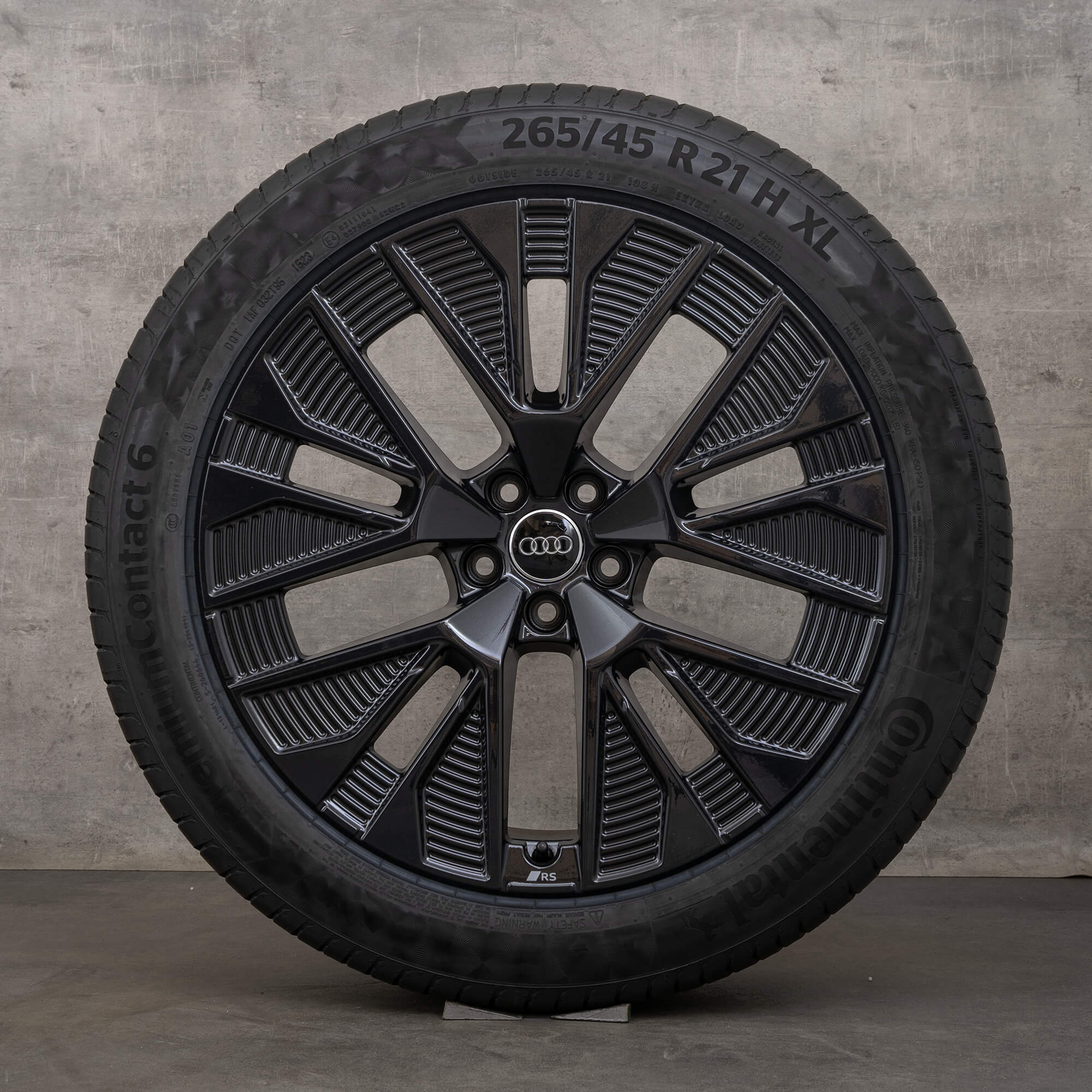 Audi Q8 e-tron Sportback summer wheels tires 21 inch rims