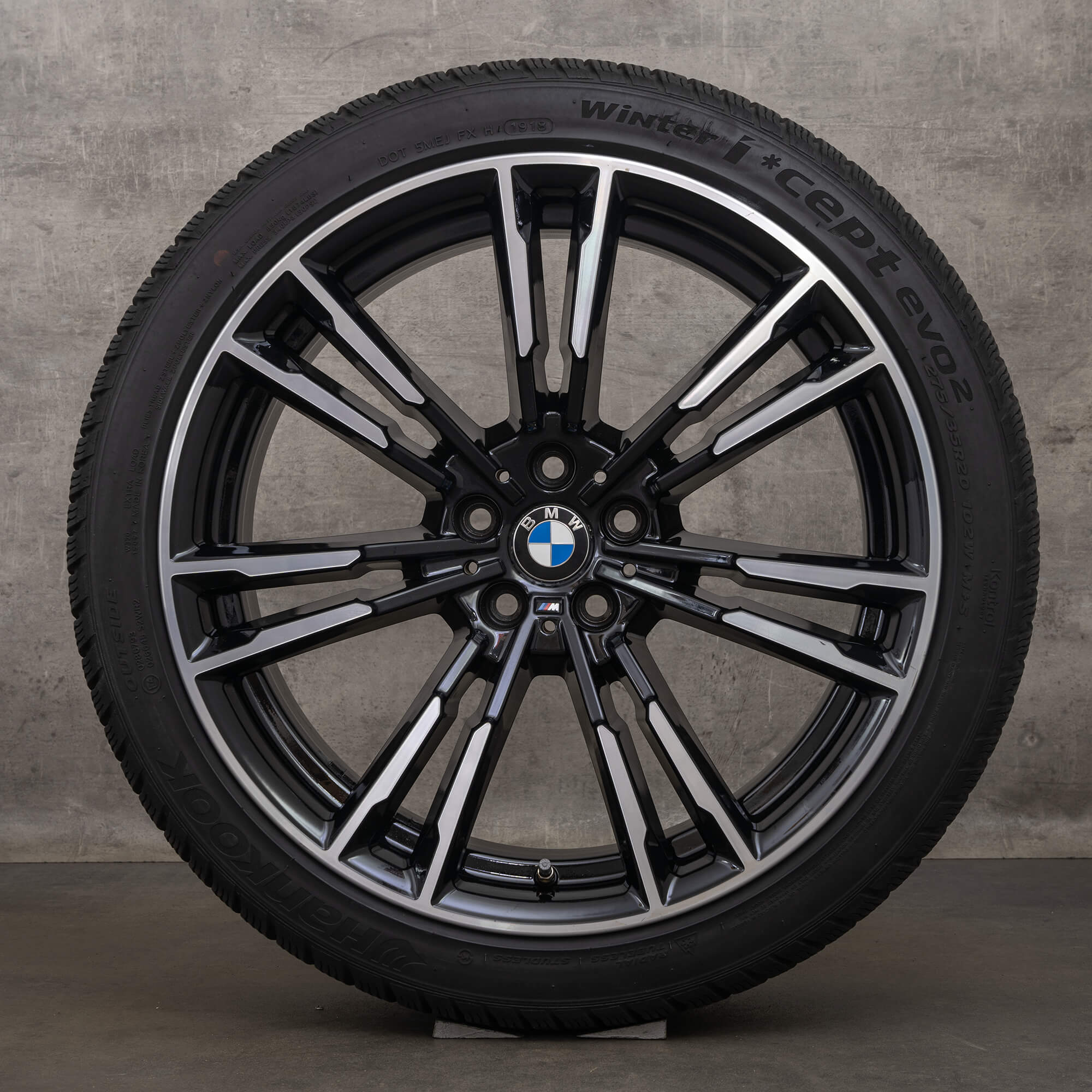 OEM BMW M5 F90 20 inch winter tires rims Styling 706 M 8073977 8073979 black