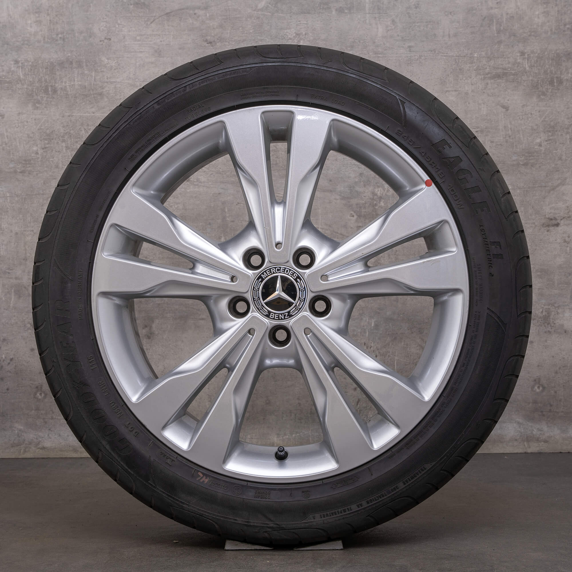 Originele Mercedes V-Klasse winterwielen 18 inch W447 Vito Viano velgen A4474010501 zilver