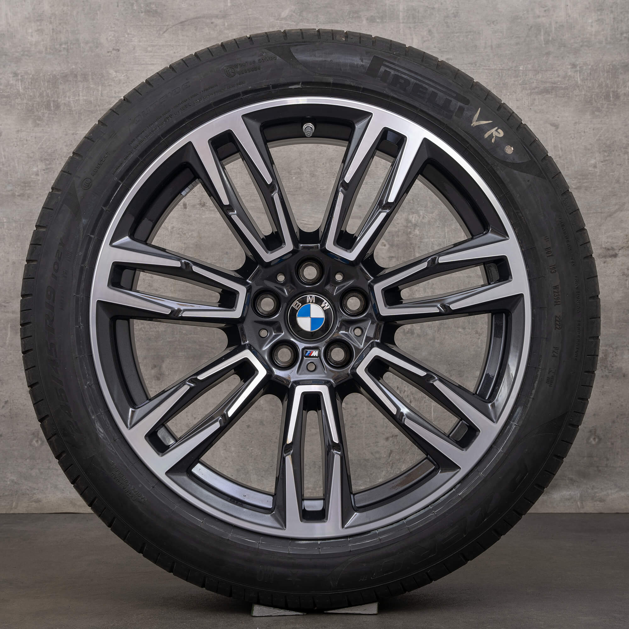 BMW Série 5 G60 G61 i5 rodas de verão jantes 19 polegadas pneus 5A324E0 estilo