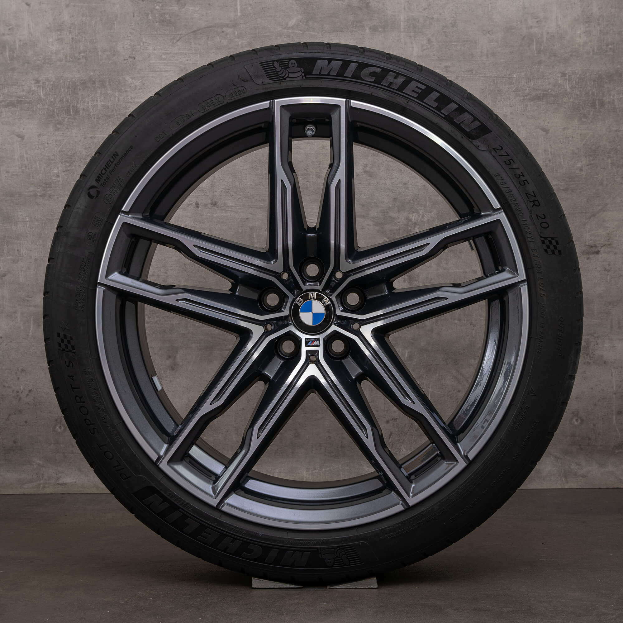 Originální BMW M5 M8 ráfky 20 palcové F90 F91 F92 F93 letni alu kola 810 M 8089562 8089563 orbit grey