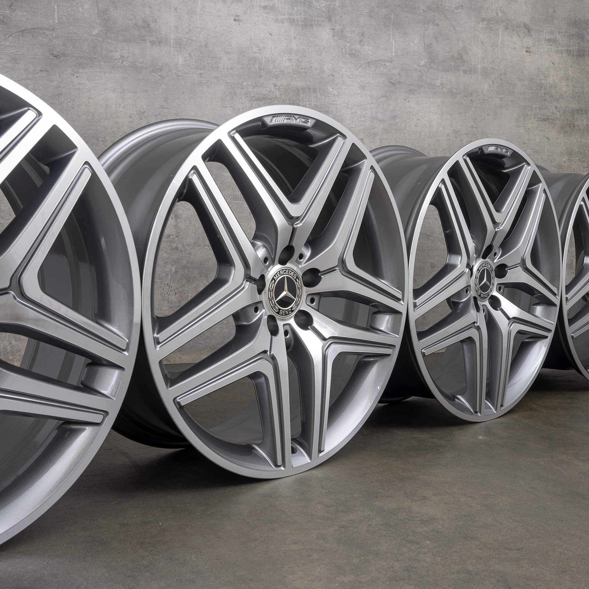 Mercedes GLA GLB 35 45 AMG X247 H247 20 inch alloy rims A2474012000 NEW