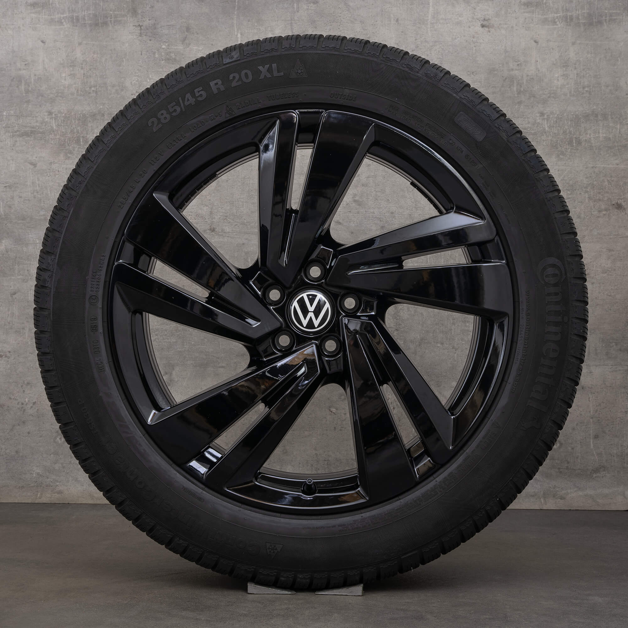 VW Touareg III CR winterwielen winterbanden 20 inch velgen Nevada 760601025S