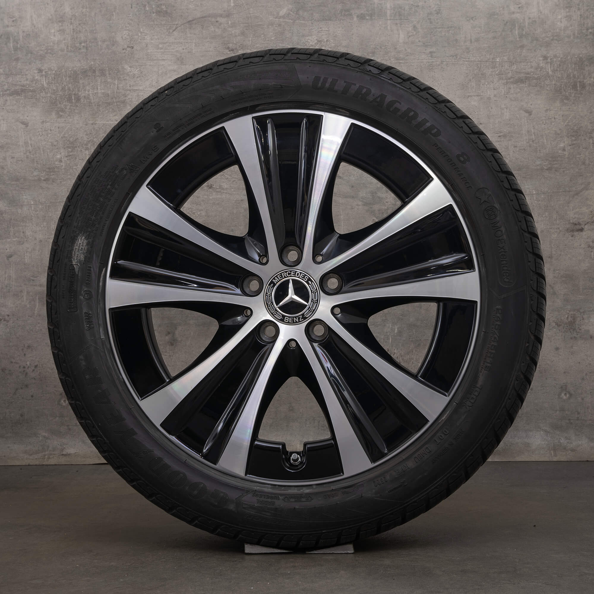 Originele Mercedes Benz E Klasse winterwielen 18 inch W213 S213 C238 A238 velgen A2134013700 zwart