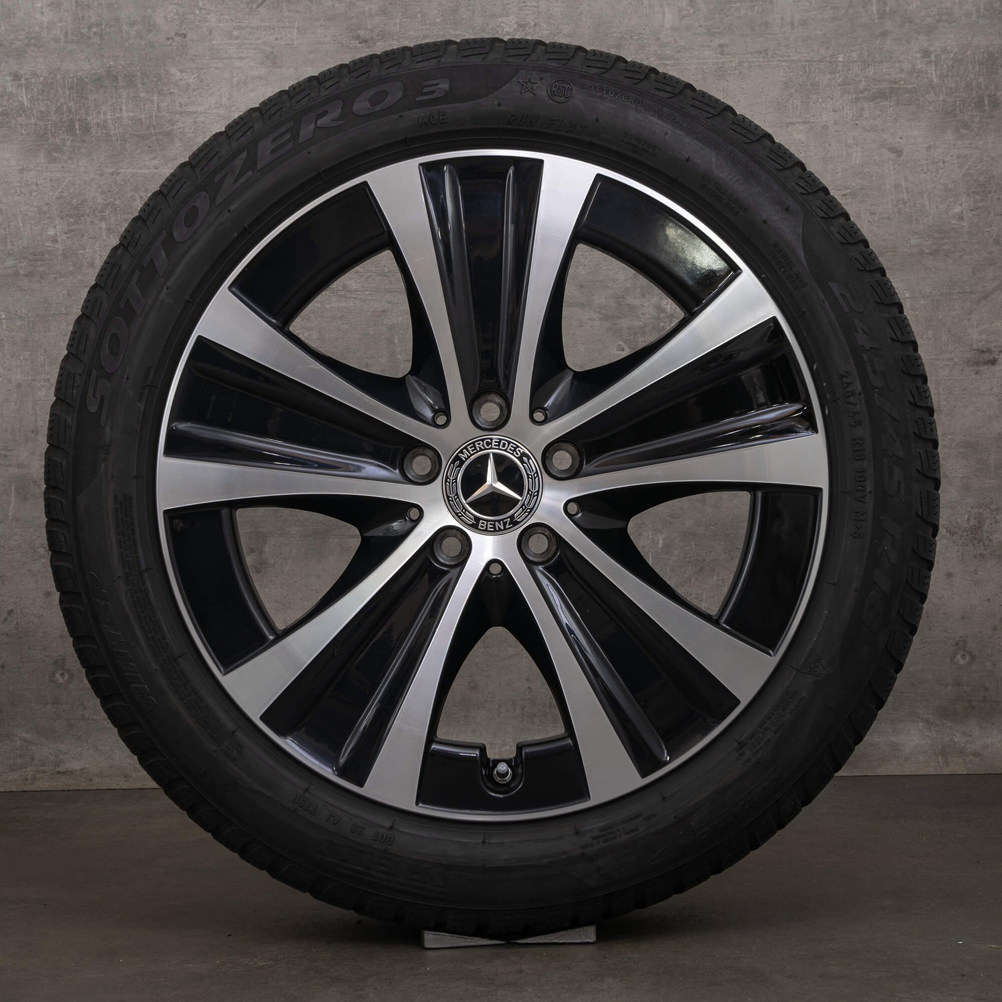 Jante de iarnă originale Mercedes Benz Clasa E 18 inch W213 S213 C238 A238 jante A2134013700 negru lucios 6,5 mm