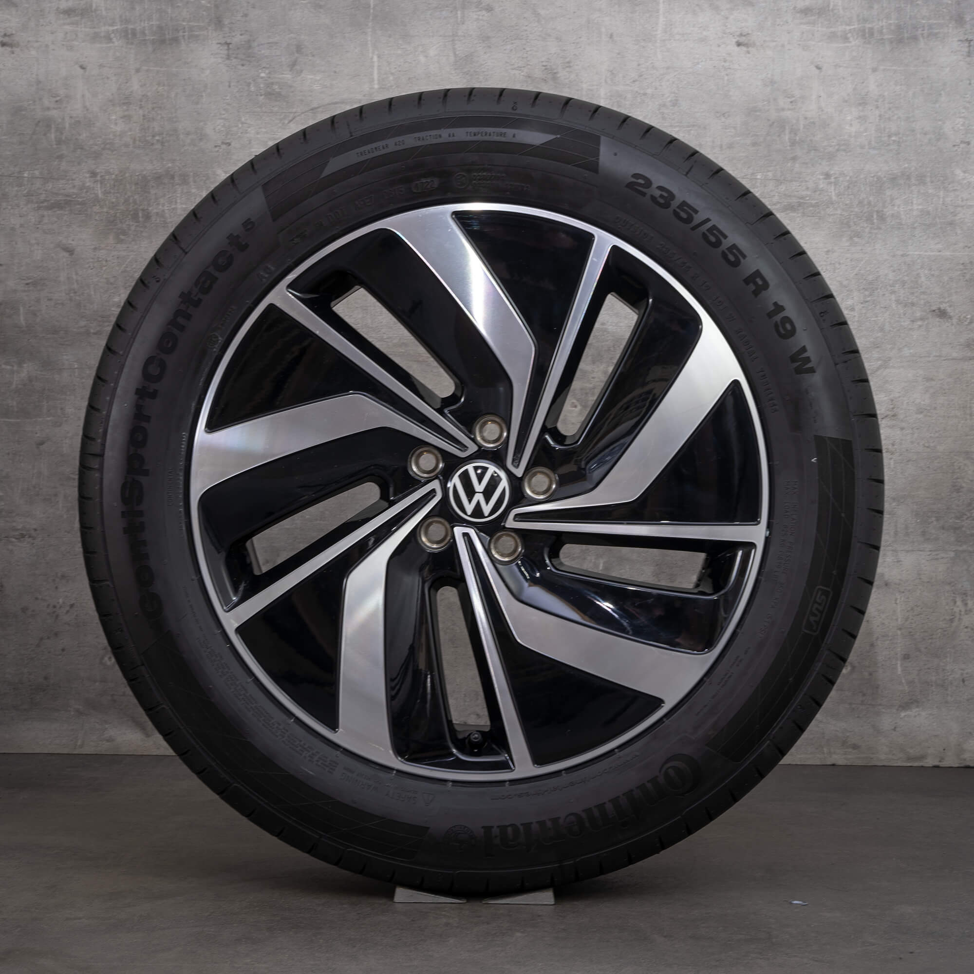 VW Viloran roues été 19 pouces pneus jantes 30D601025
