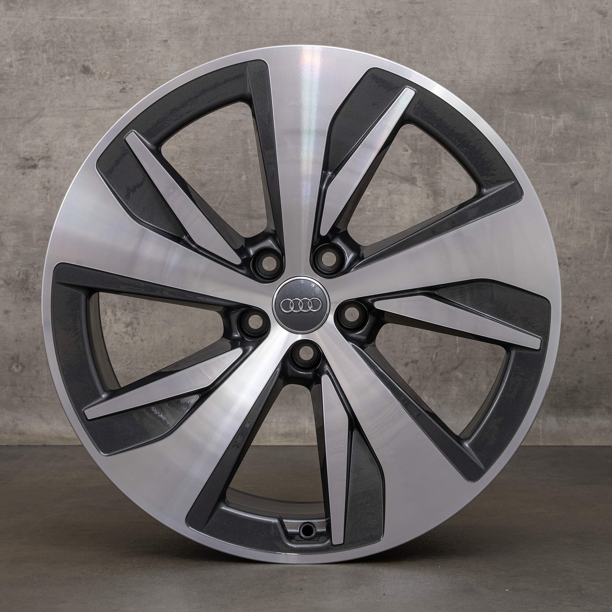 OEM Audi e-tron GE Q8 4KE 20 inch rims 4KE601025AF anthracite