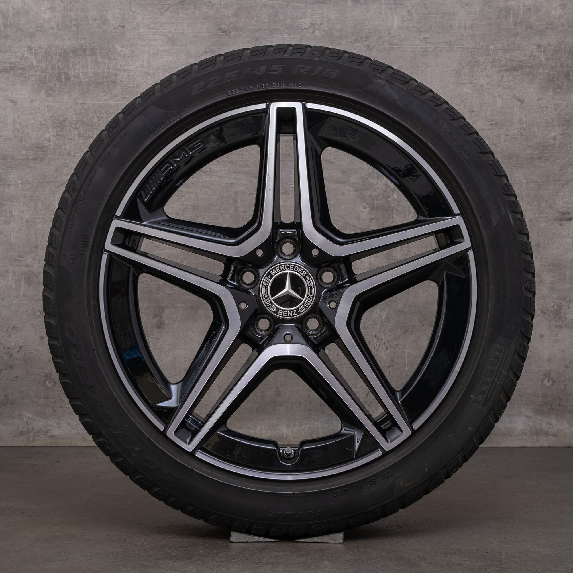 Originele Mercedes Benz A B-klasse CLA AMG winterwielen 18 inch W177 V177 W247 X118 C118 velgen A1774011500 zwart glanzend gedraaid