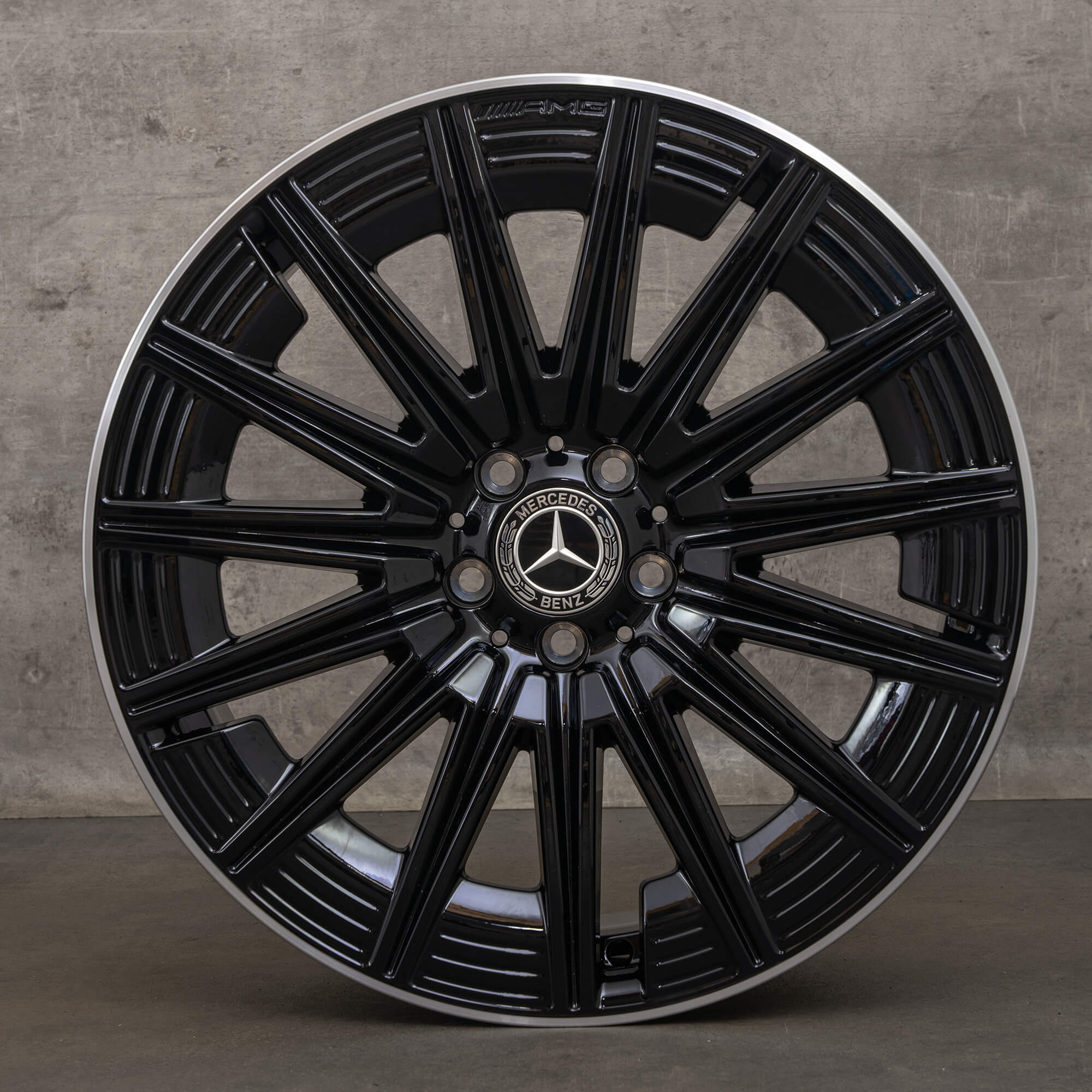 OEM AMG Mercedes GLA GLB W247 20 inch rims A2474015200 black NEW