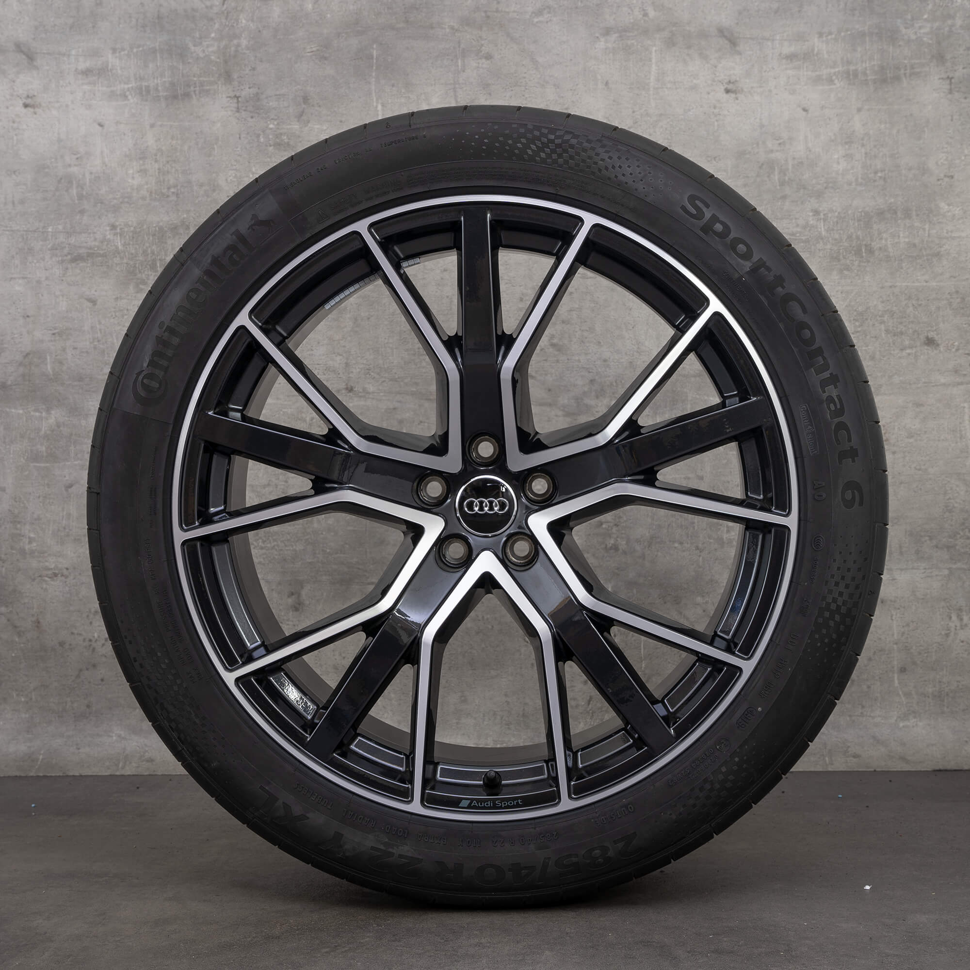 Audi 22 inch velgen Q8 SQ8 4M8 S line zomerbanden zomervelgen 4M8601025Q