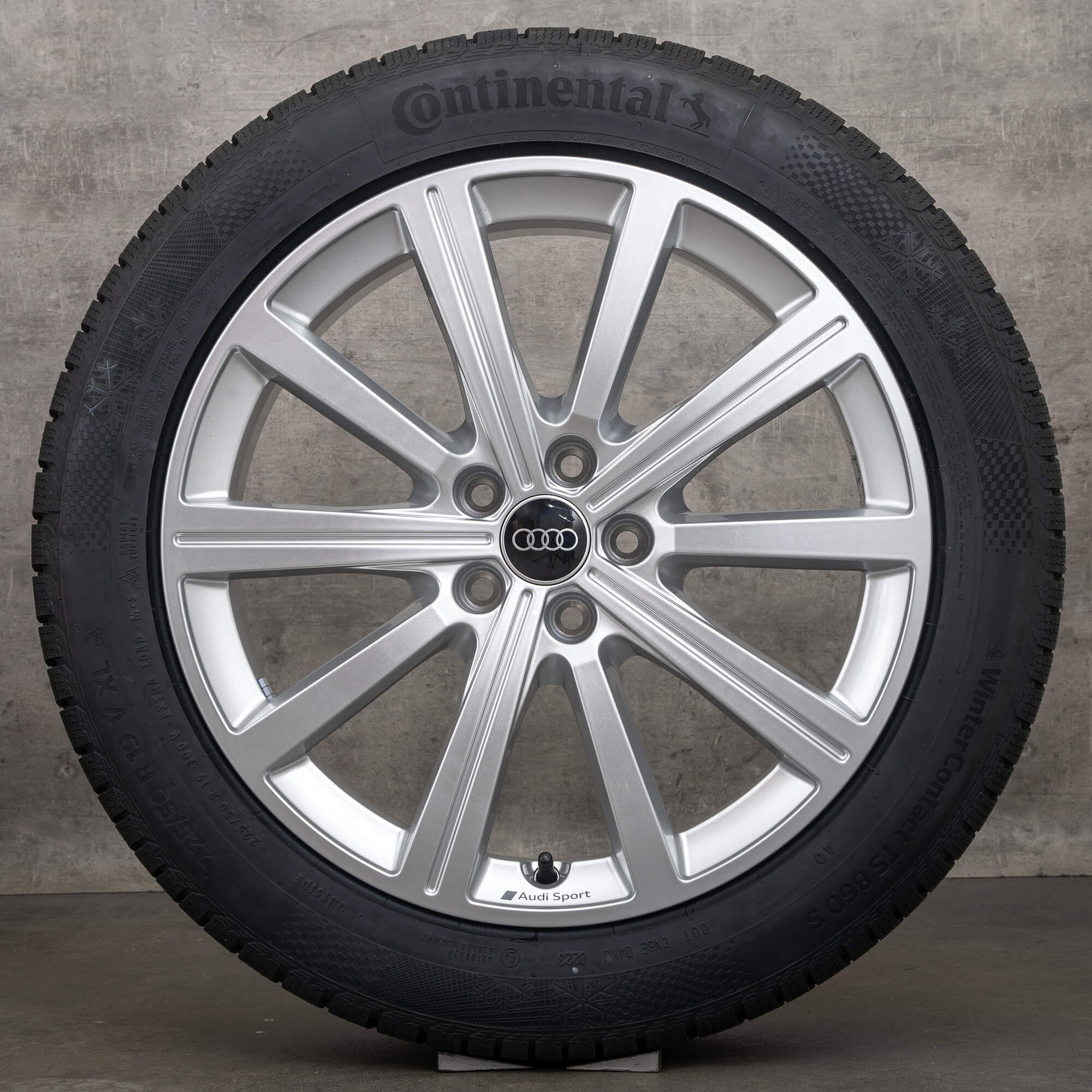 Audi RS Q3 F3 jante iarna 19 inch anvelope 83A601025AB argintiu NOU