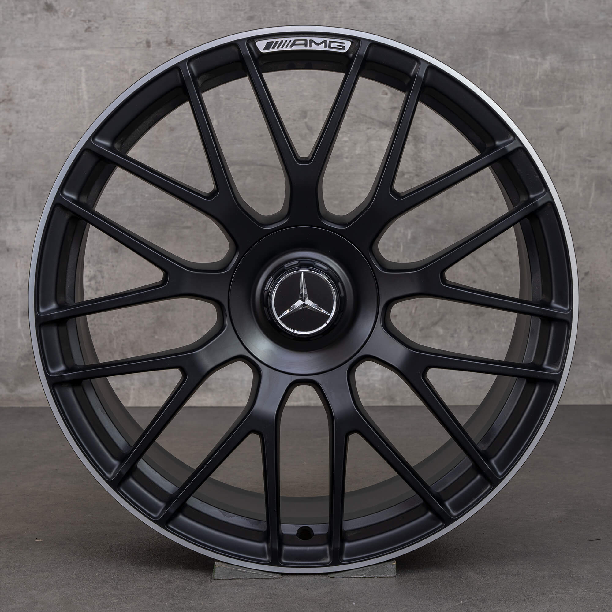 19 Jantes AMG 20 pouces Mercedes C63 Coupé Cabrio C205 A2054015900 A2054016100