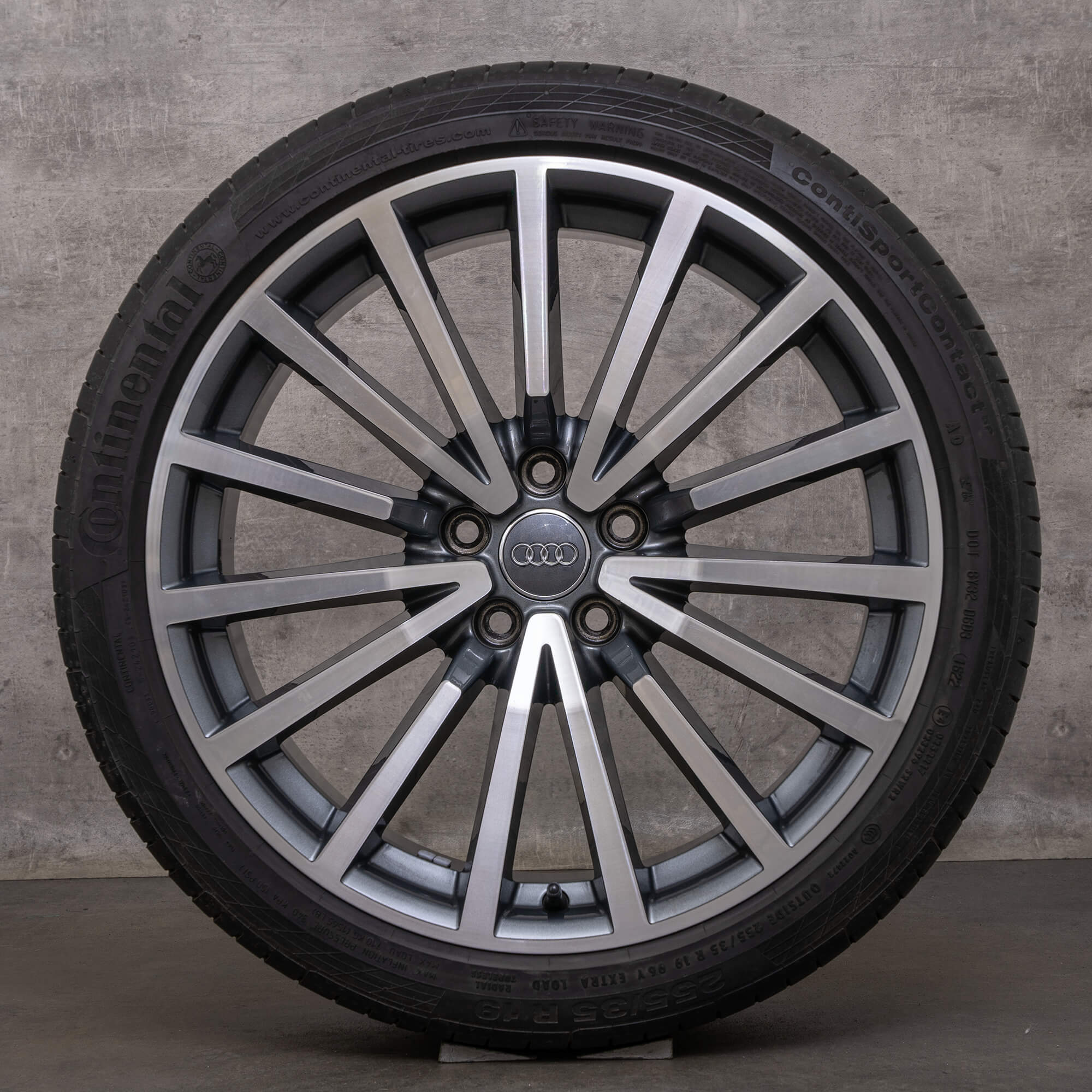 Originele Audi A5 S5 velgen 19 inch 8W B9 F5 zomerwielen 8W0601025AN antraciet glanzend gedraaid