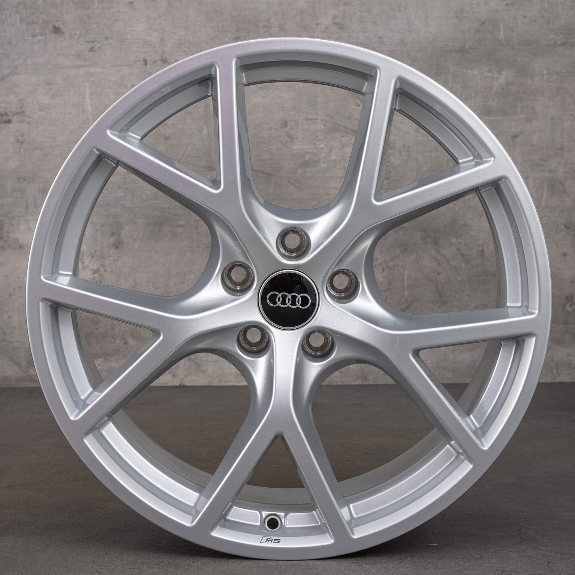 Audi 19 inch velgen RS3 8Y alloy 8Y0601025BR 8Y0601025BQ